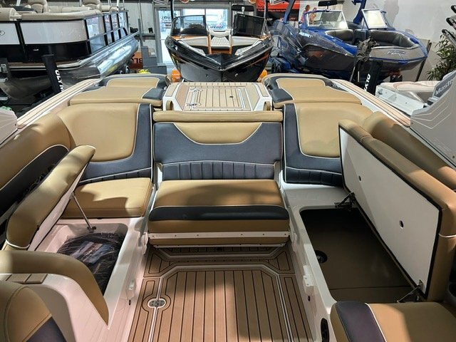 2025 MB SPORTS F22 Tomcat ALPHA