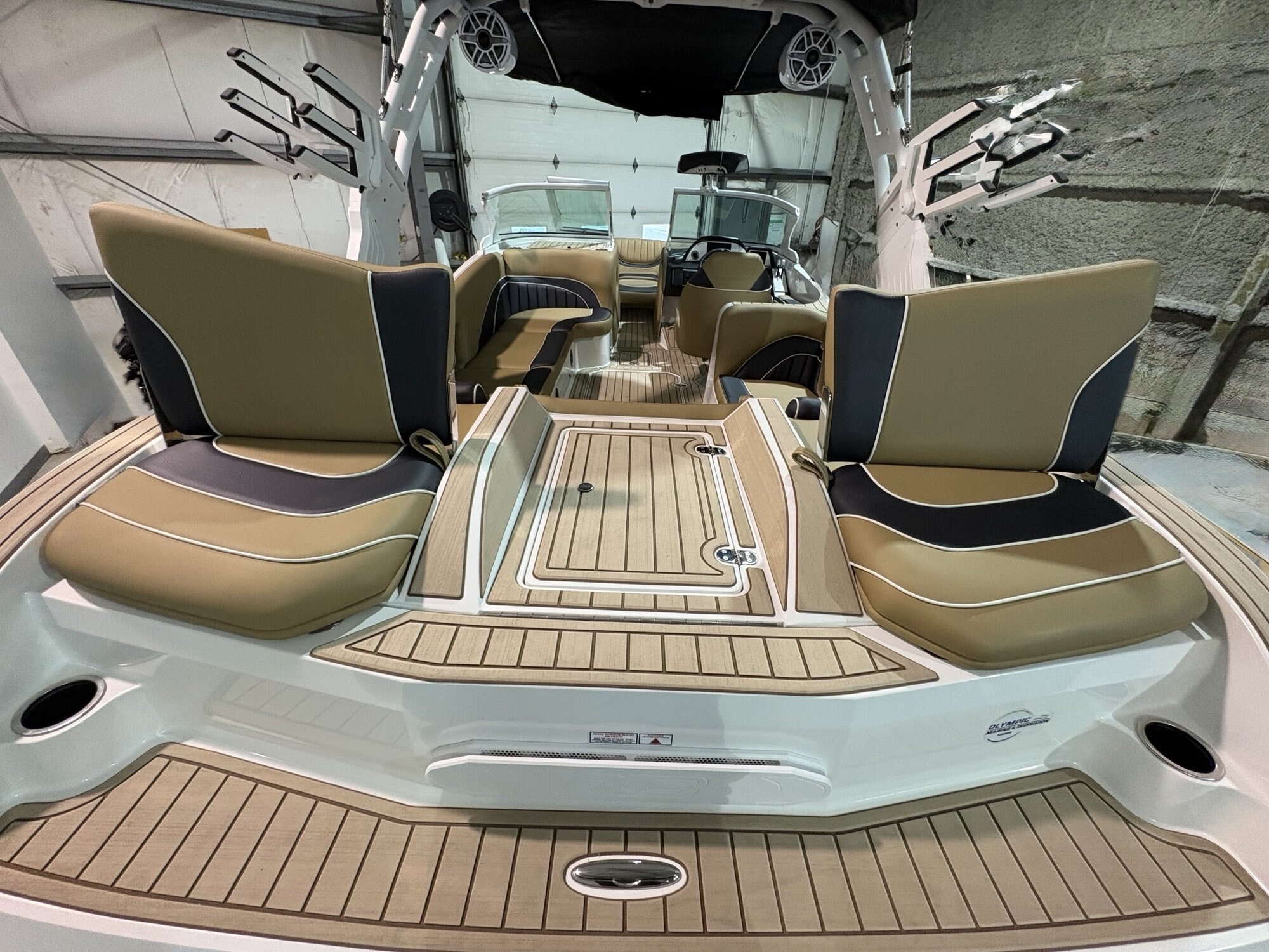 2025 MB SPORTS Tomcat F22' Alpha