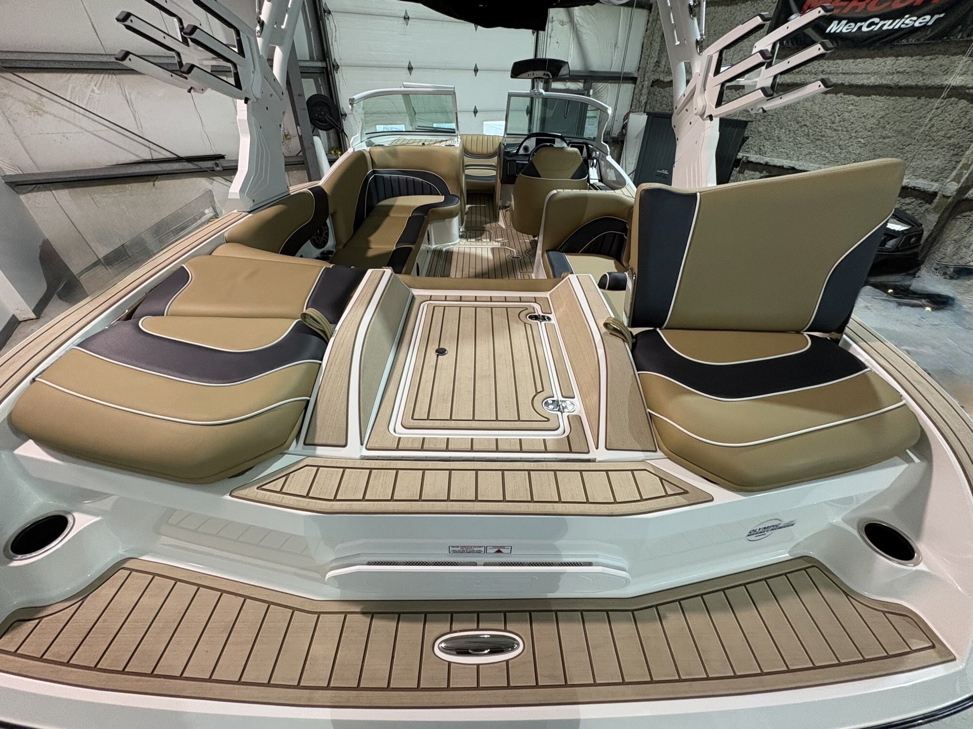 2025 MB SPORTS Tomcat F22' Alpha