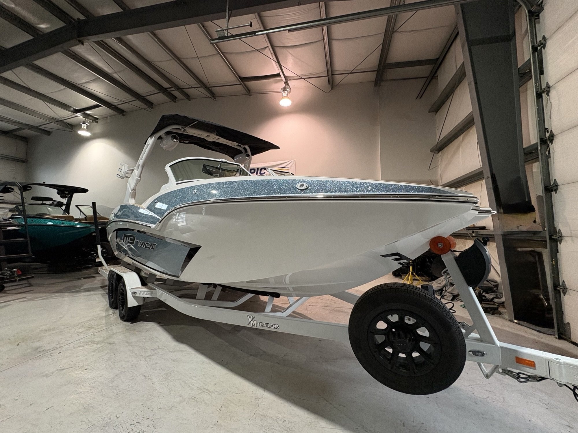 2025 MB SPORTS Tomcat F22' Alpha