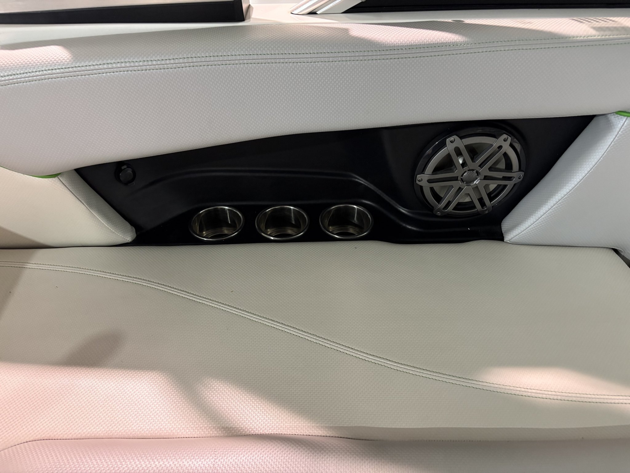 2016 Mastercraft X2