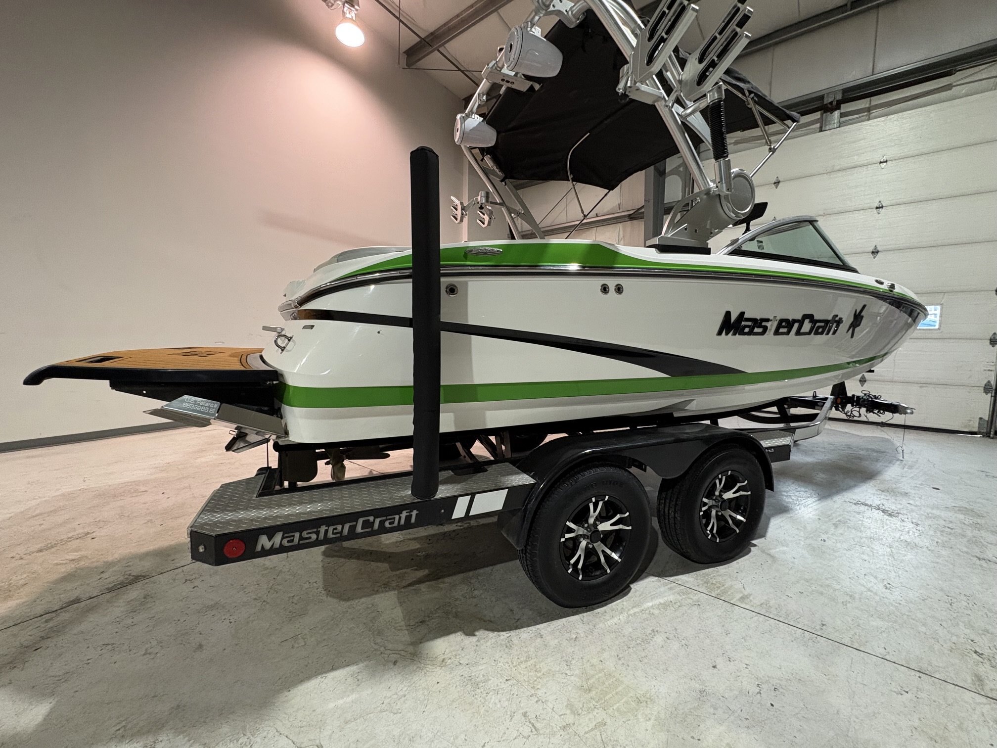 2016 Mastercraft X2