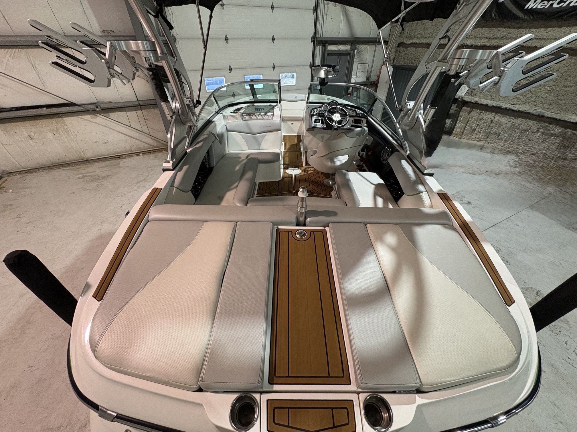 2016 Mastercraft X2