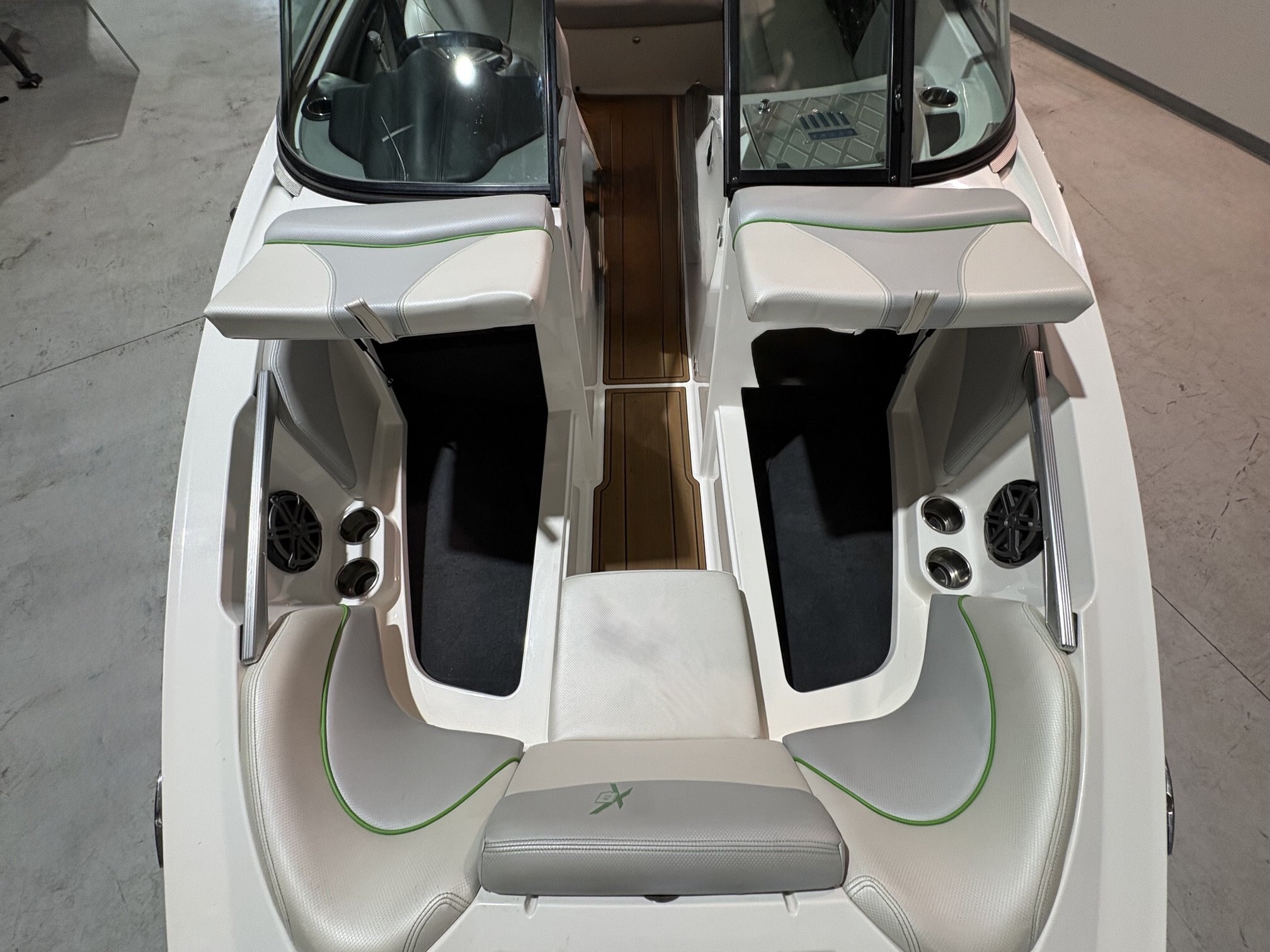 2016 Mastercraft X2