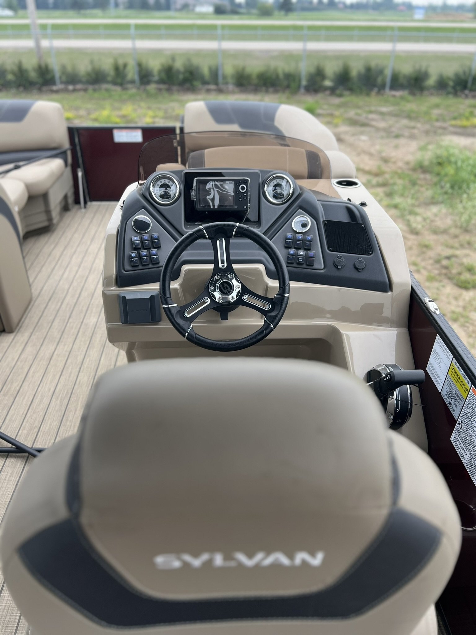 2024 Sylvan L Series L 3 CLZ DH