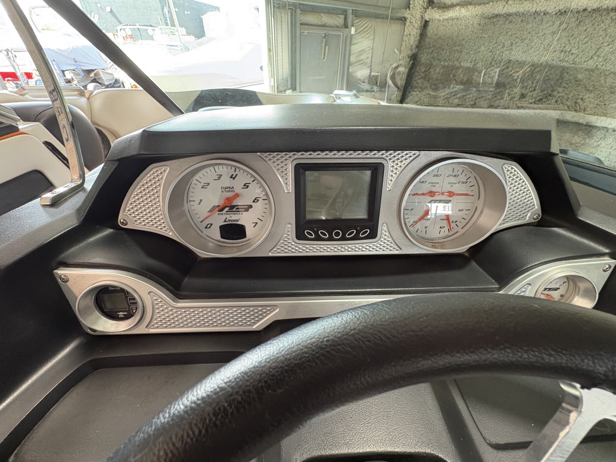 2016 MB Sports B52 23 Classic