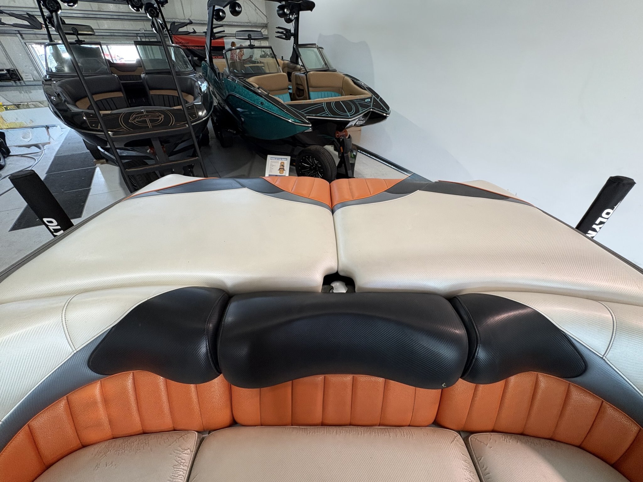 2016 MB Sports B52 23 Classic