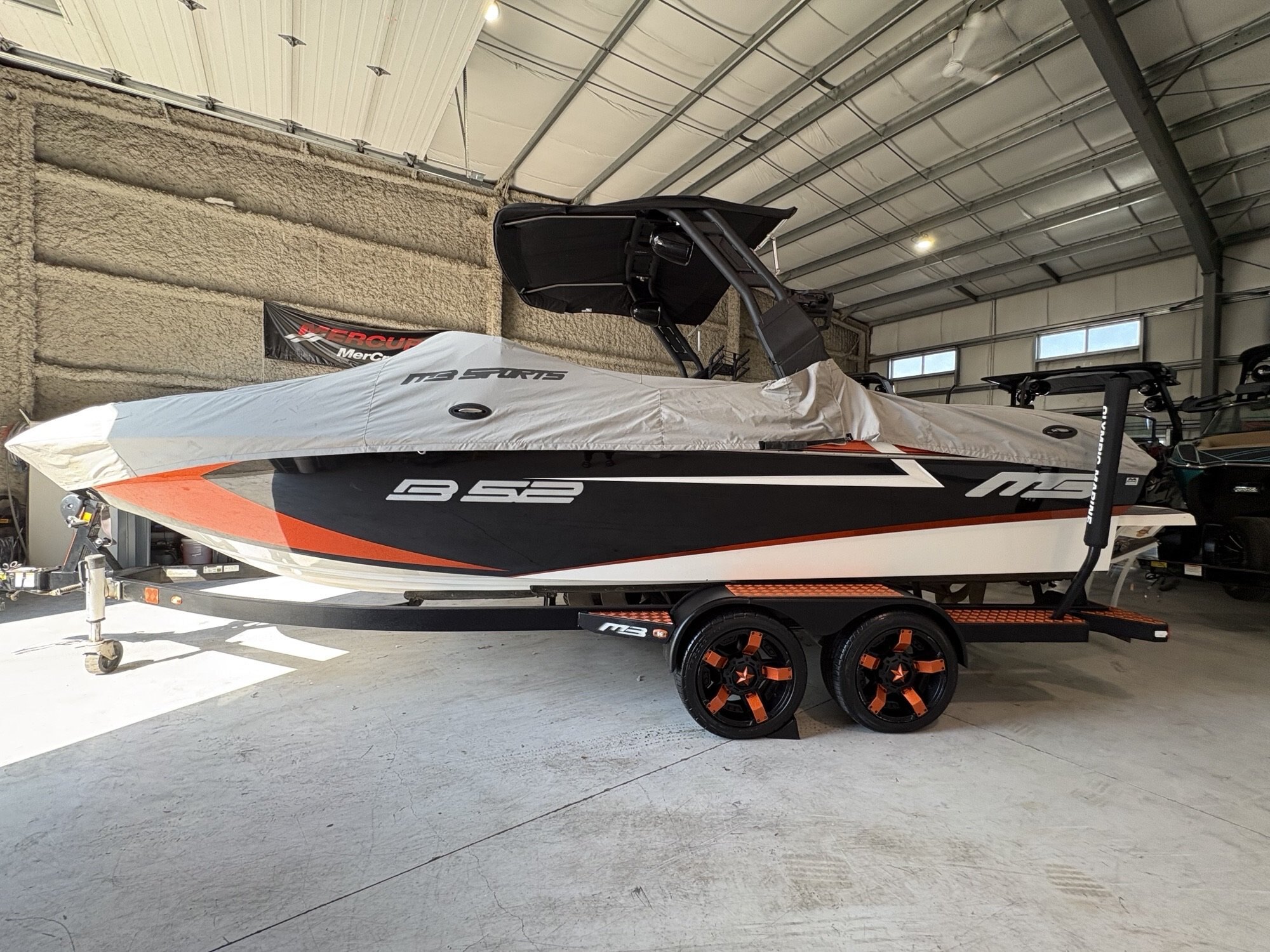2016 MB Sports B52 23 Classic