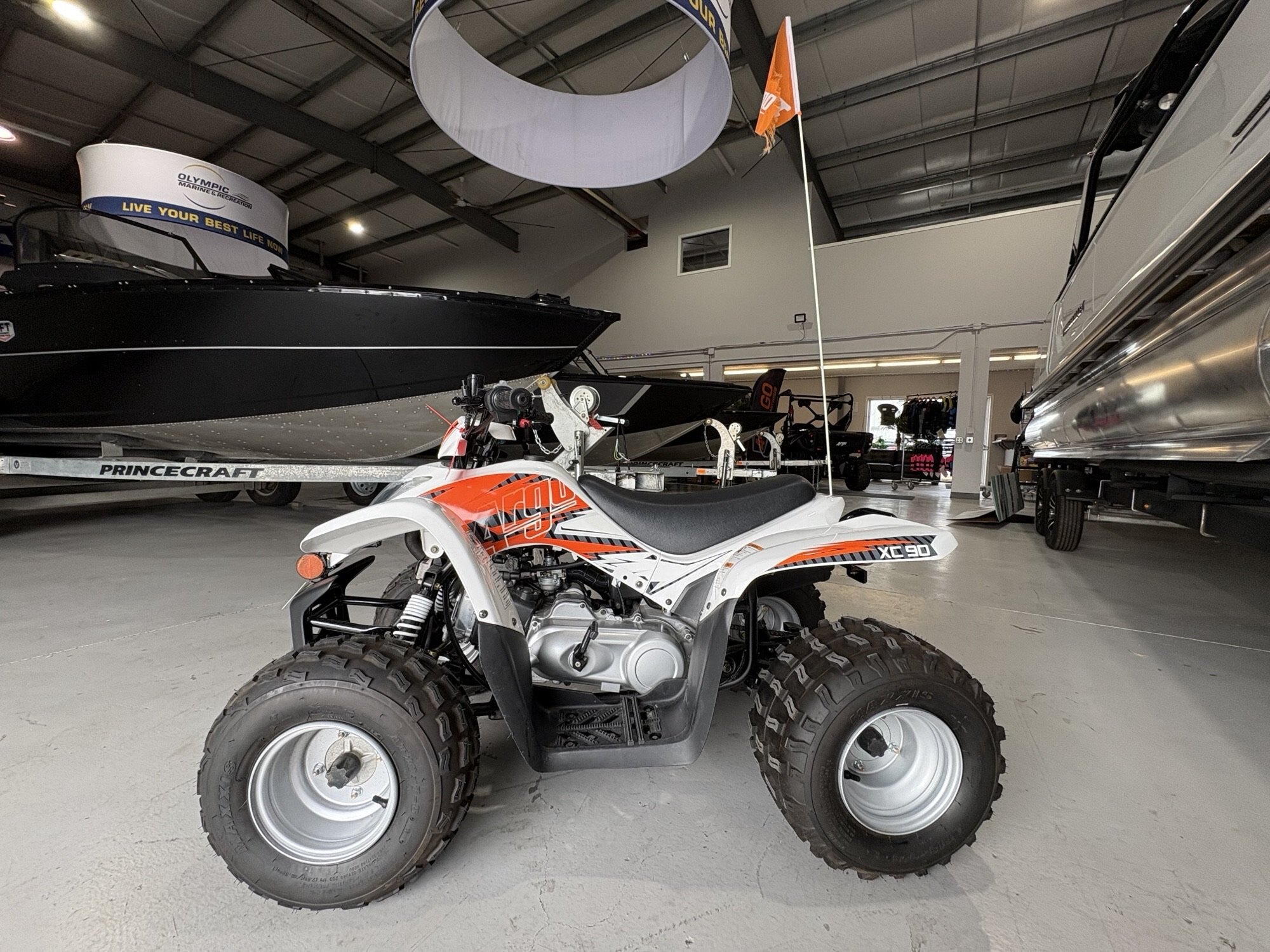 2022 Argo Xplorer 90 XC