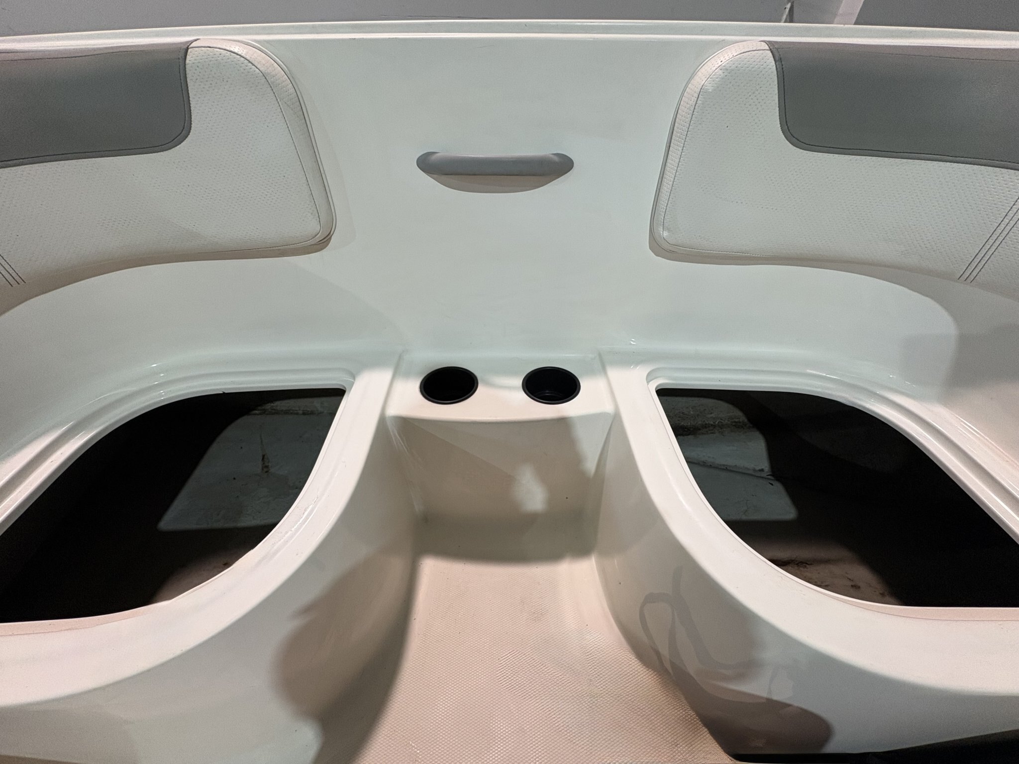 2014 Bayliner Element 16
