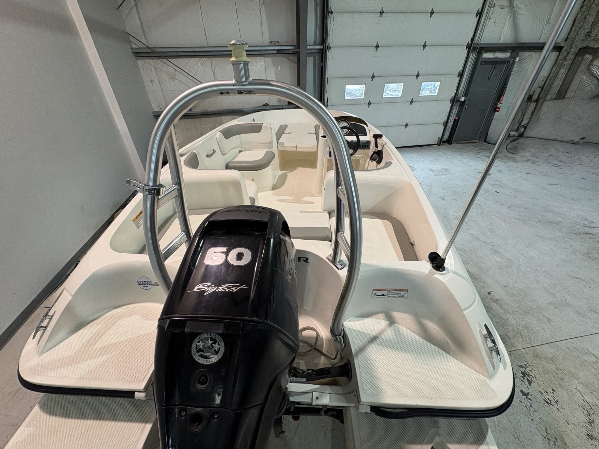 2014 Bayliner Element 16