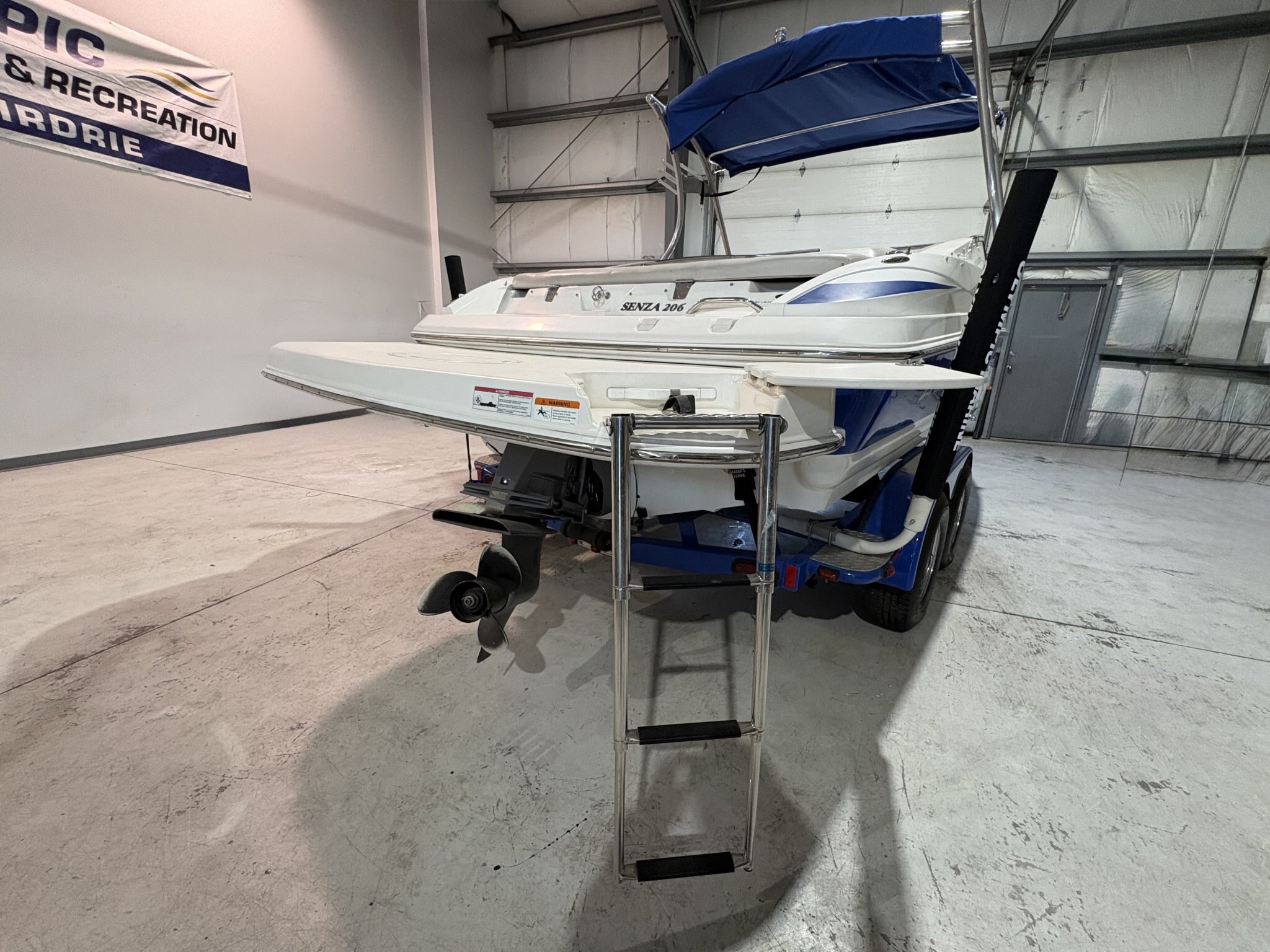 2007 Larson Senza 206