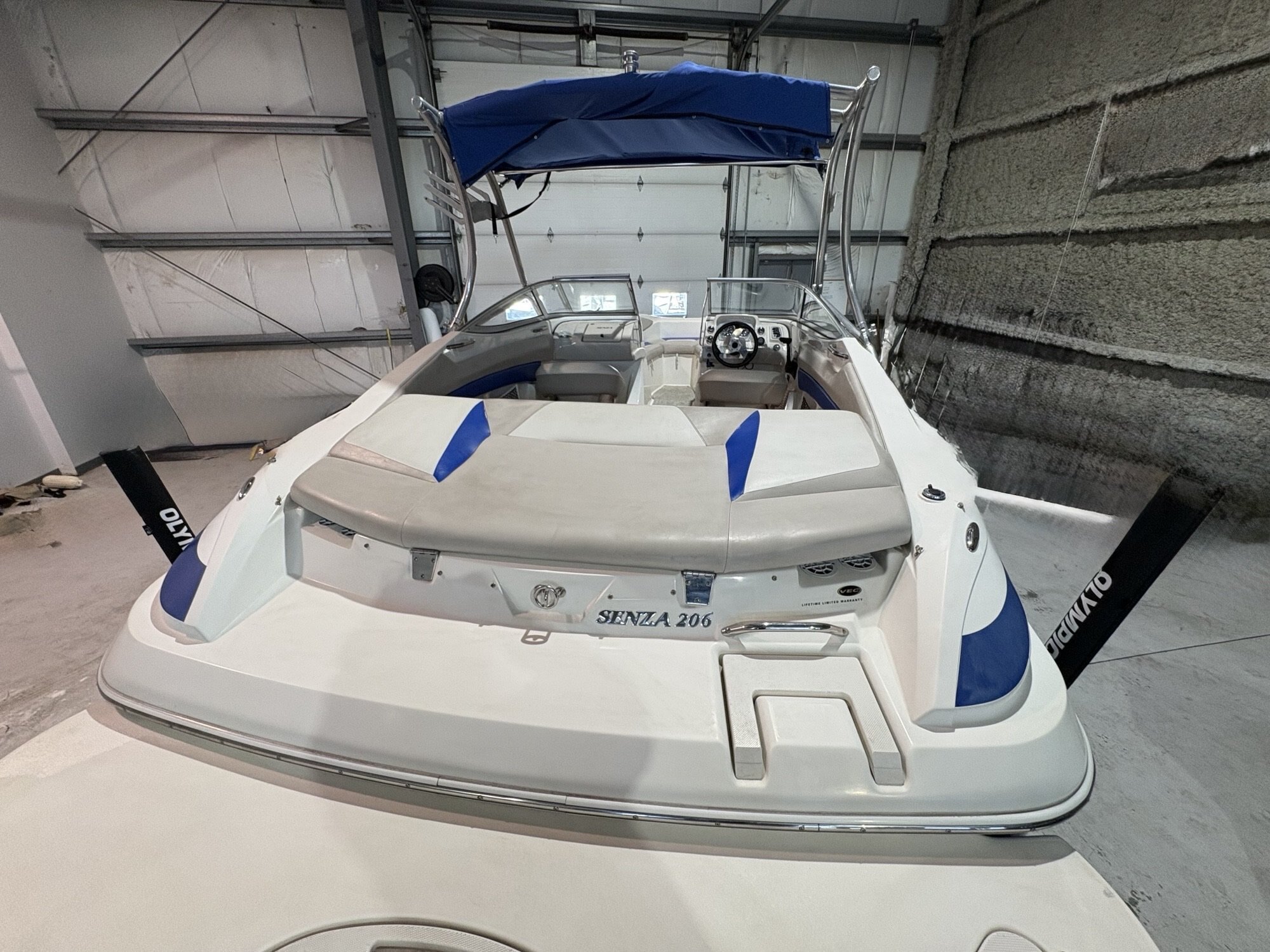 2007 Larson Senza 206