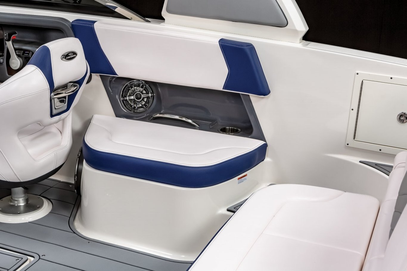 2024 Chaparral 270 OSX DEMO w/Yamaha 300 HP 4 Stroke