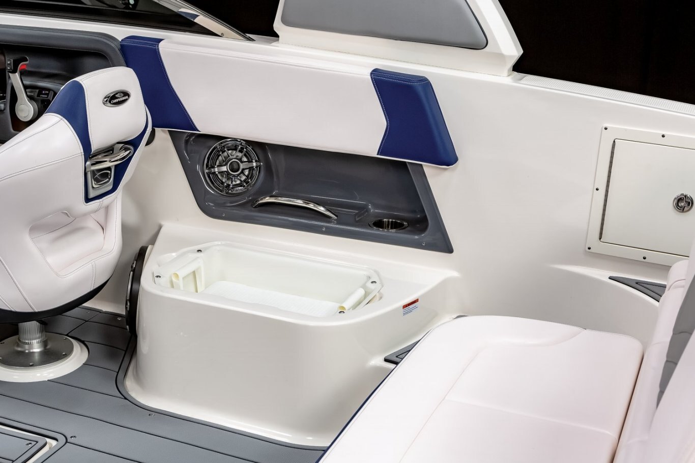 2024 Chaparral 270 OSX DEMO w/Yamaha 300 HP 4 Stroke