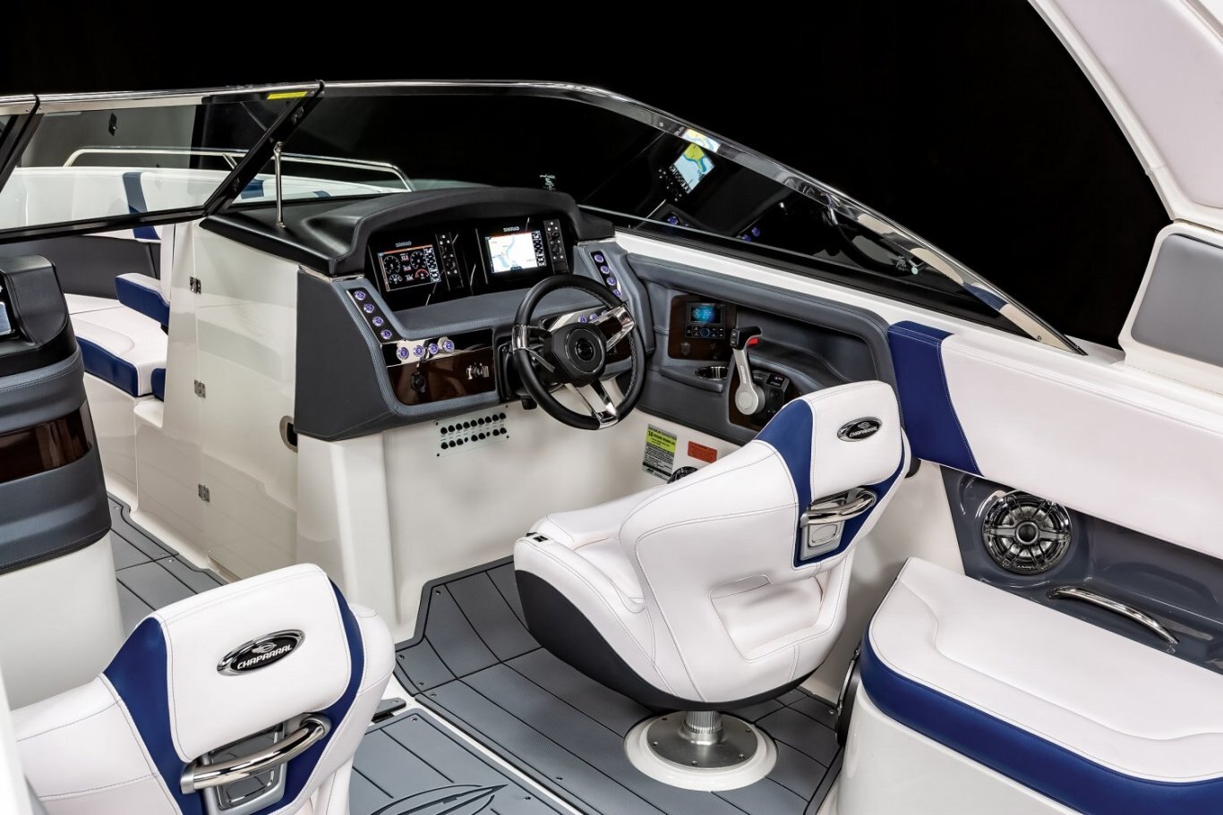 2024 Chaparral 270 OSX DEMO w/Yamaha 300 HP 4 Stroke