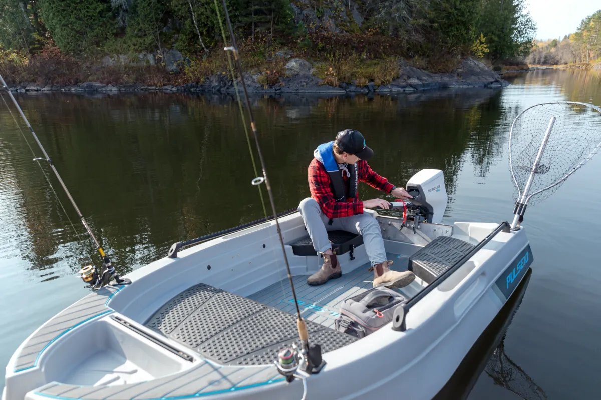 2025 Legend Pulse10 Packaged With Boat Only