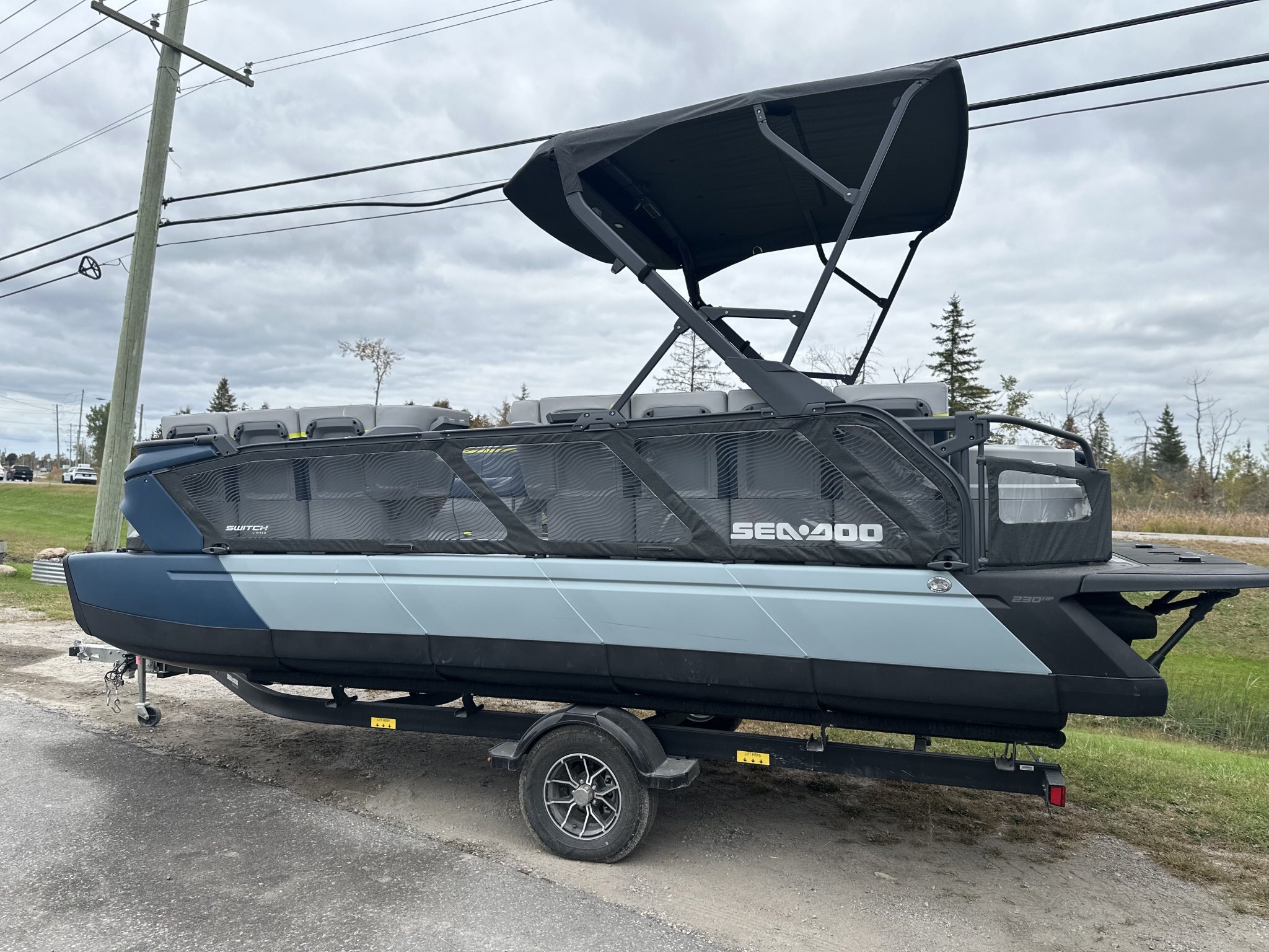 2025 Sea Doo Switch Cruise Limited 21 230 hp w/trailer