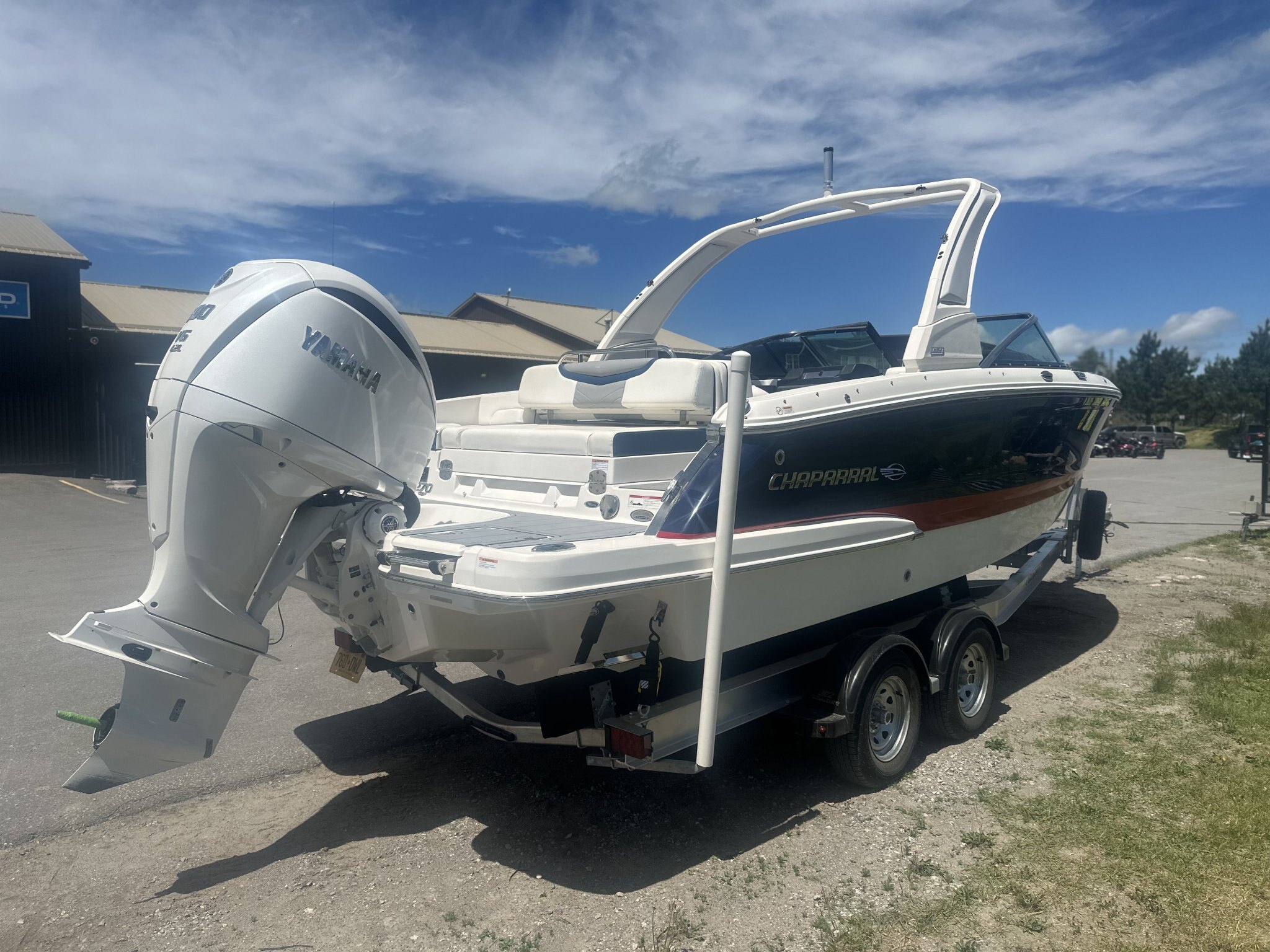 2024 Chaparral 270 OSX DEMO w/Yamaha 300 HP 4 Stroke