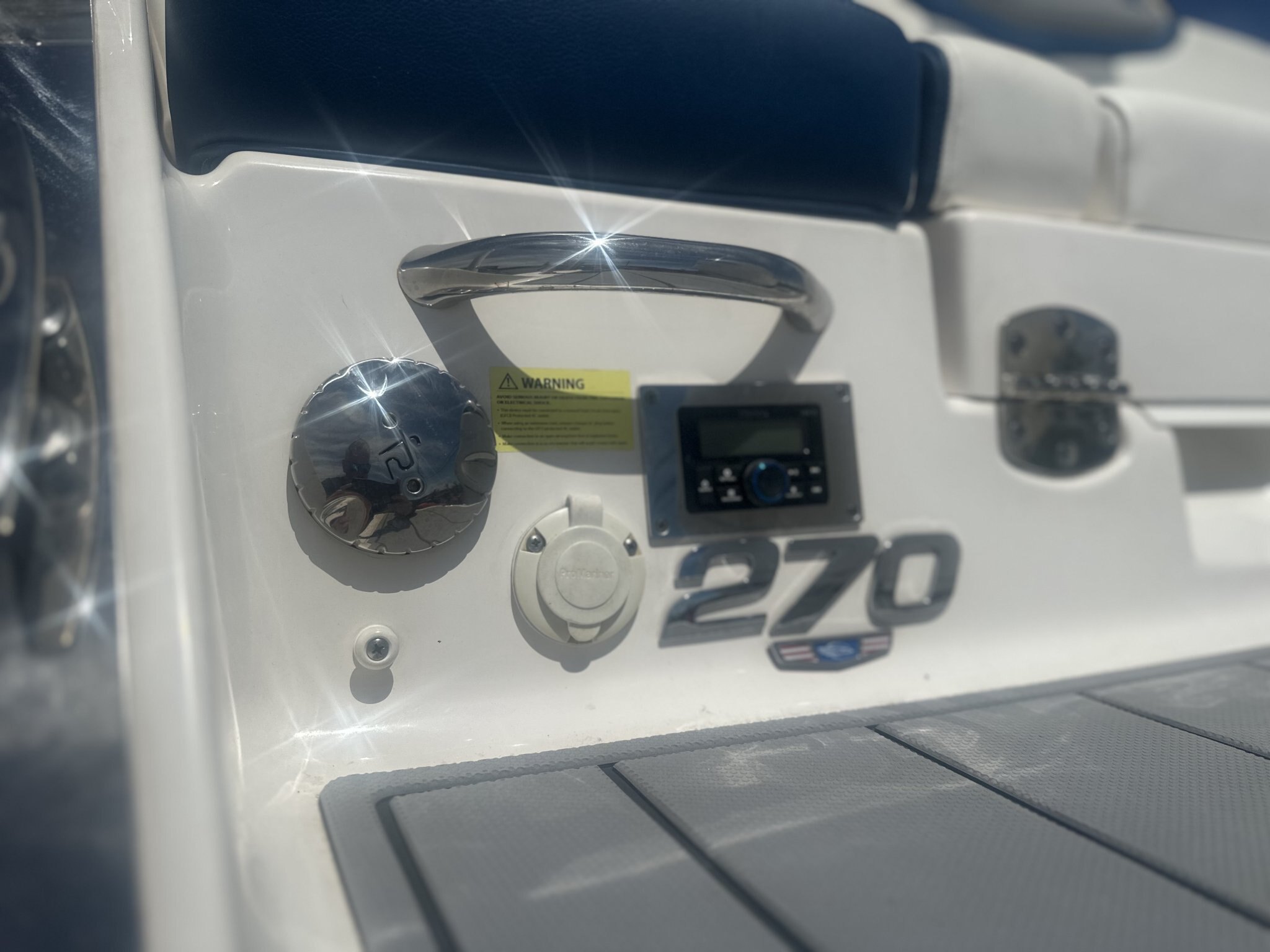 2024 Chaparral 270 OSX DEMO w/Yamaha 300 HP 4 Stroke
