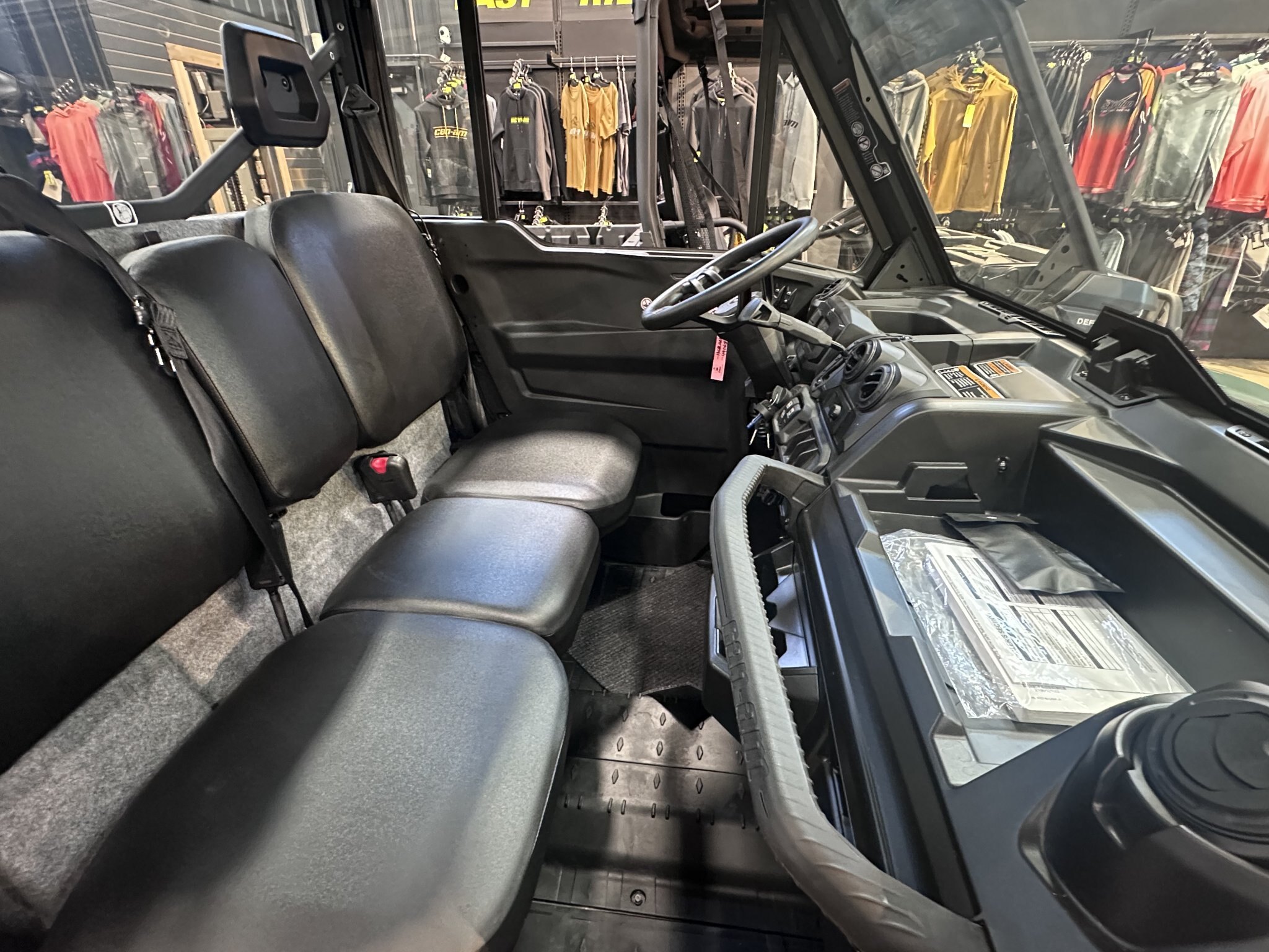 2026 CAN AM DEFENDER DPS CAB HD 10