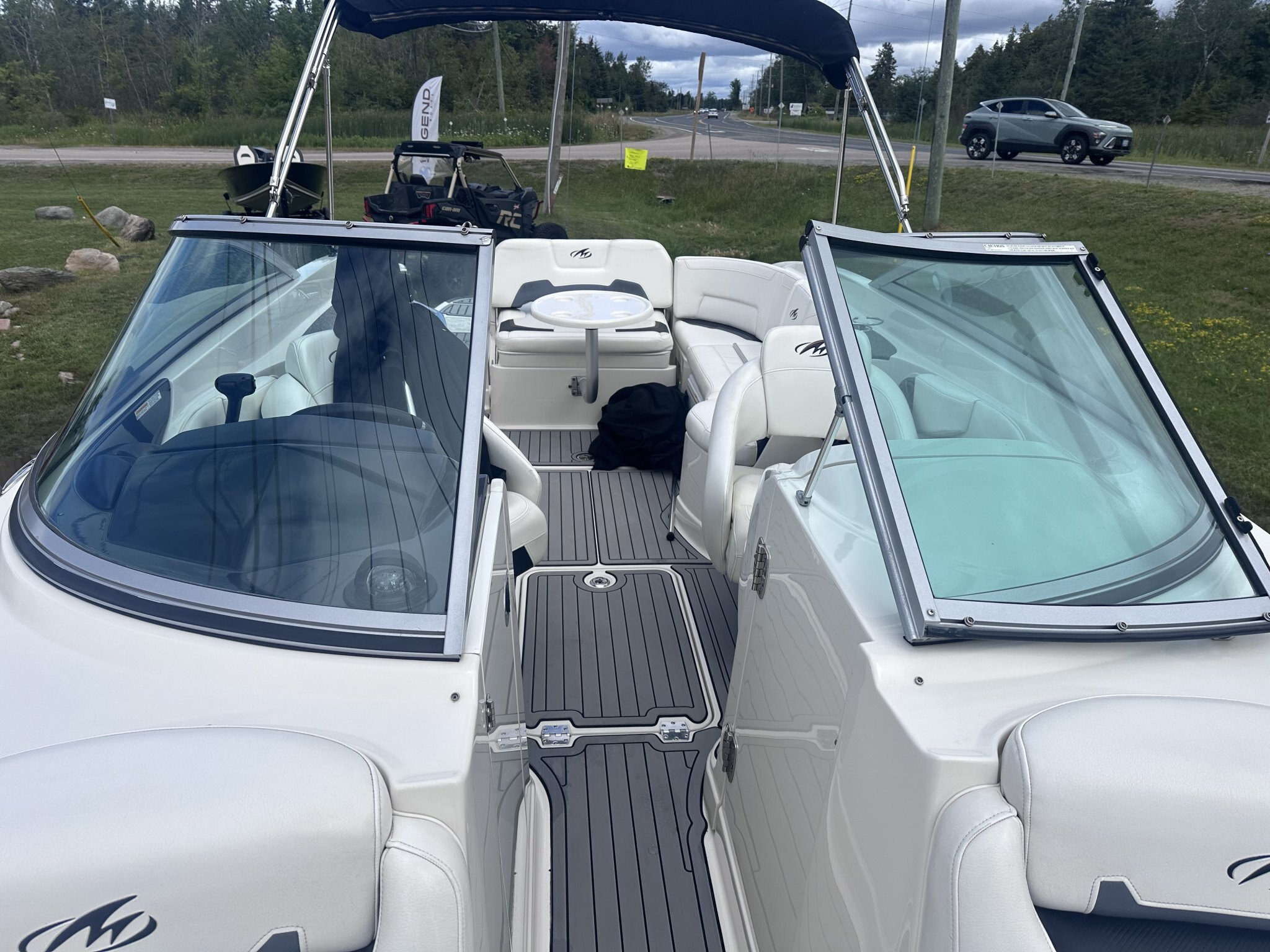 2013 Monterey 264 FS