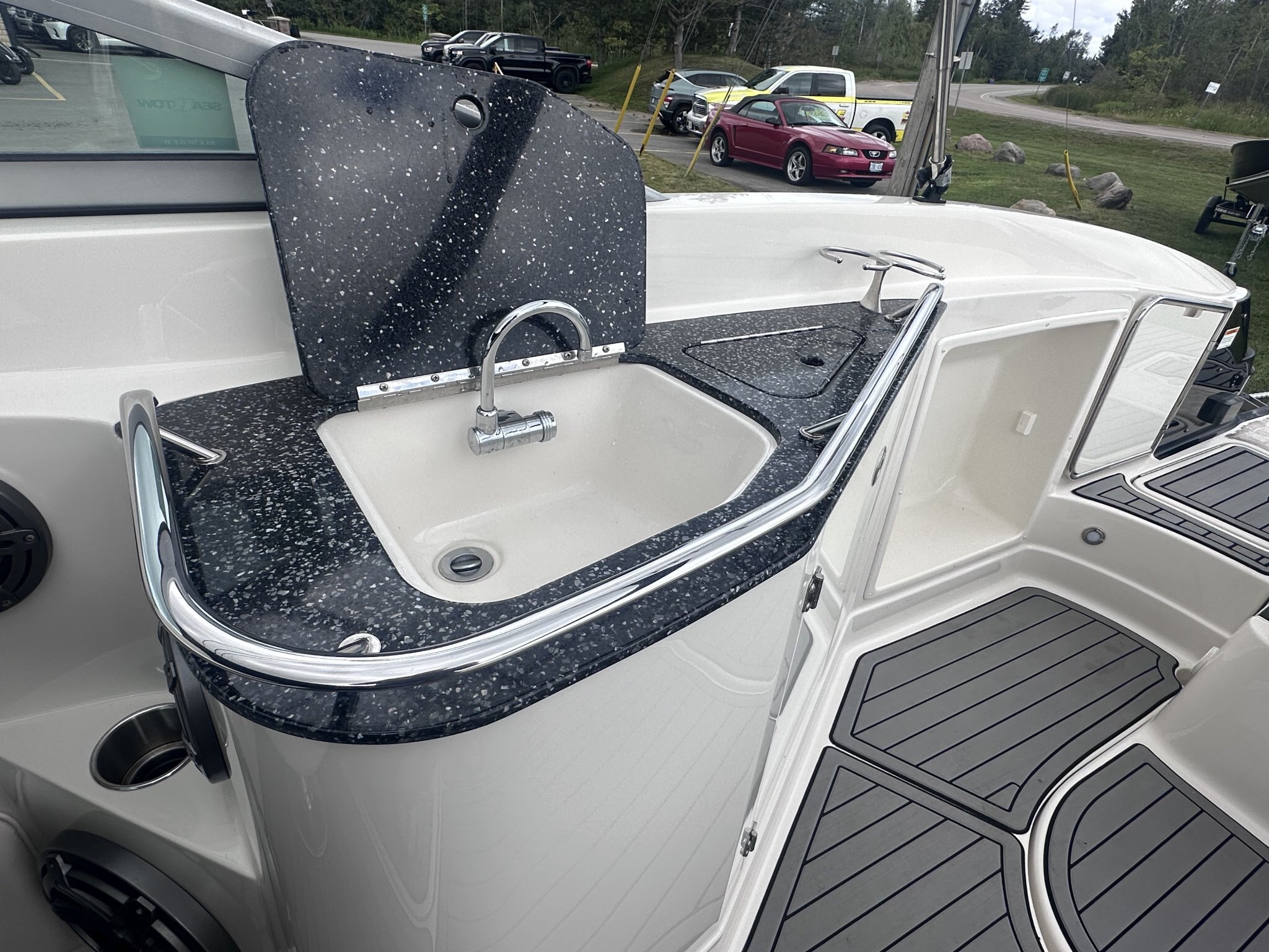 2013 Monterey 264 FS