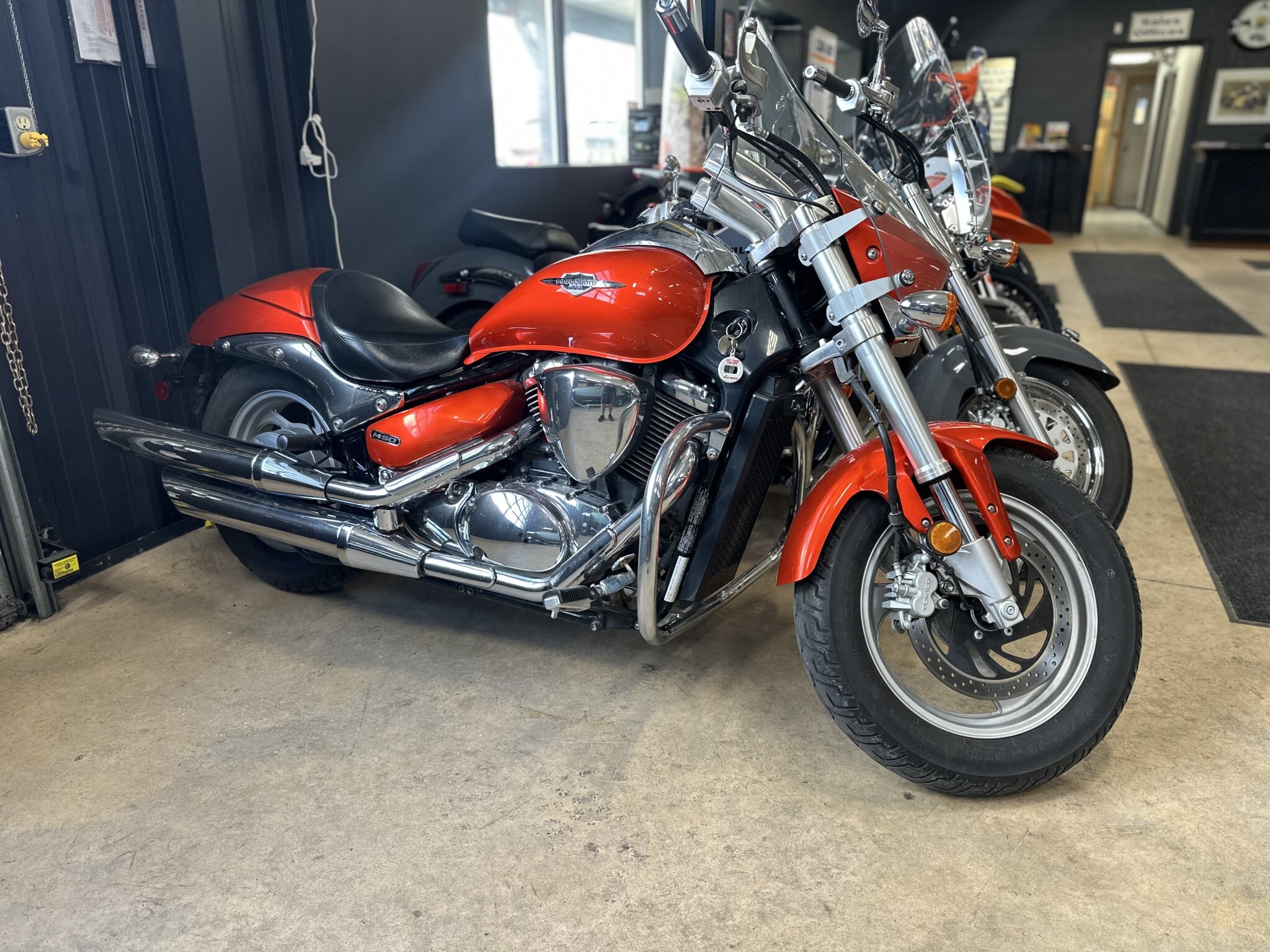 2010 SUZUKI Boulevard M50
