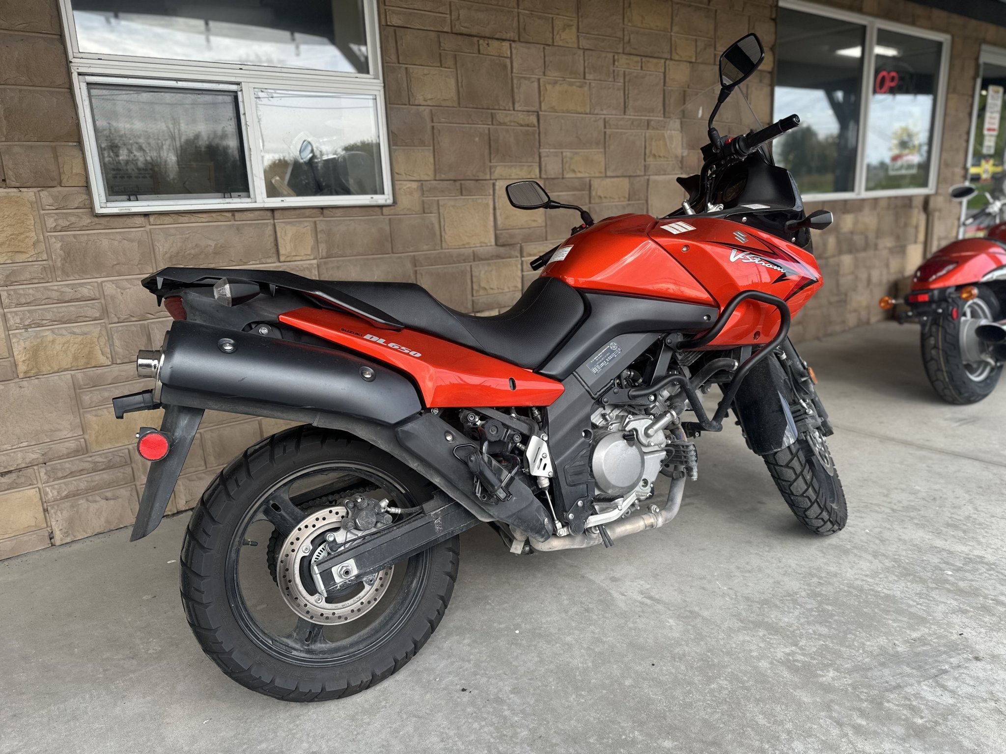 2011 SUZUKI VSTROM 650 ABS