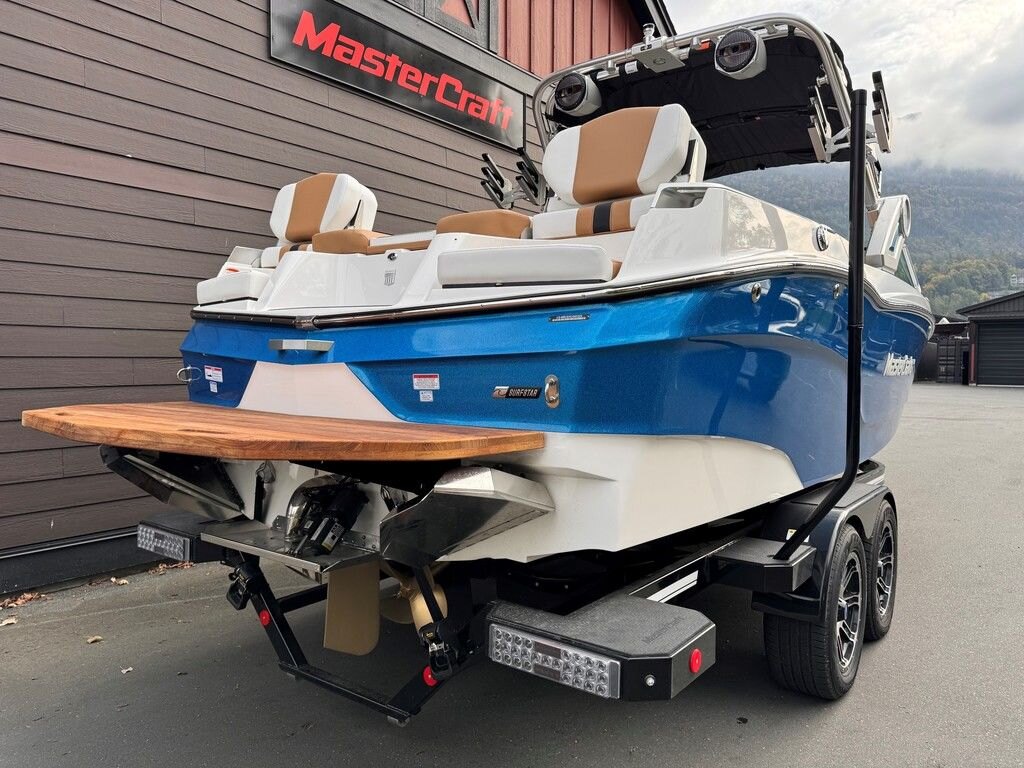2024 MasterCraft XT24