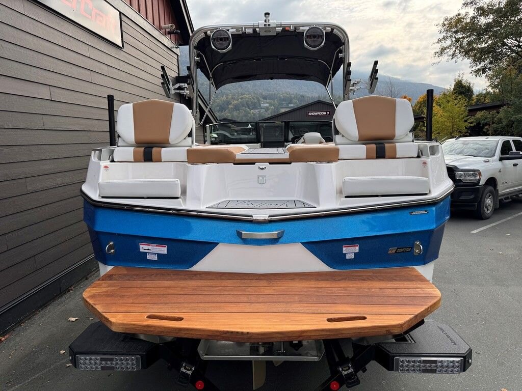 2024 MasterCraft XT24