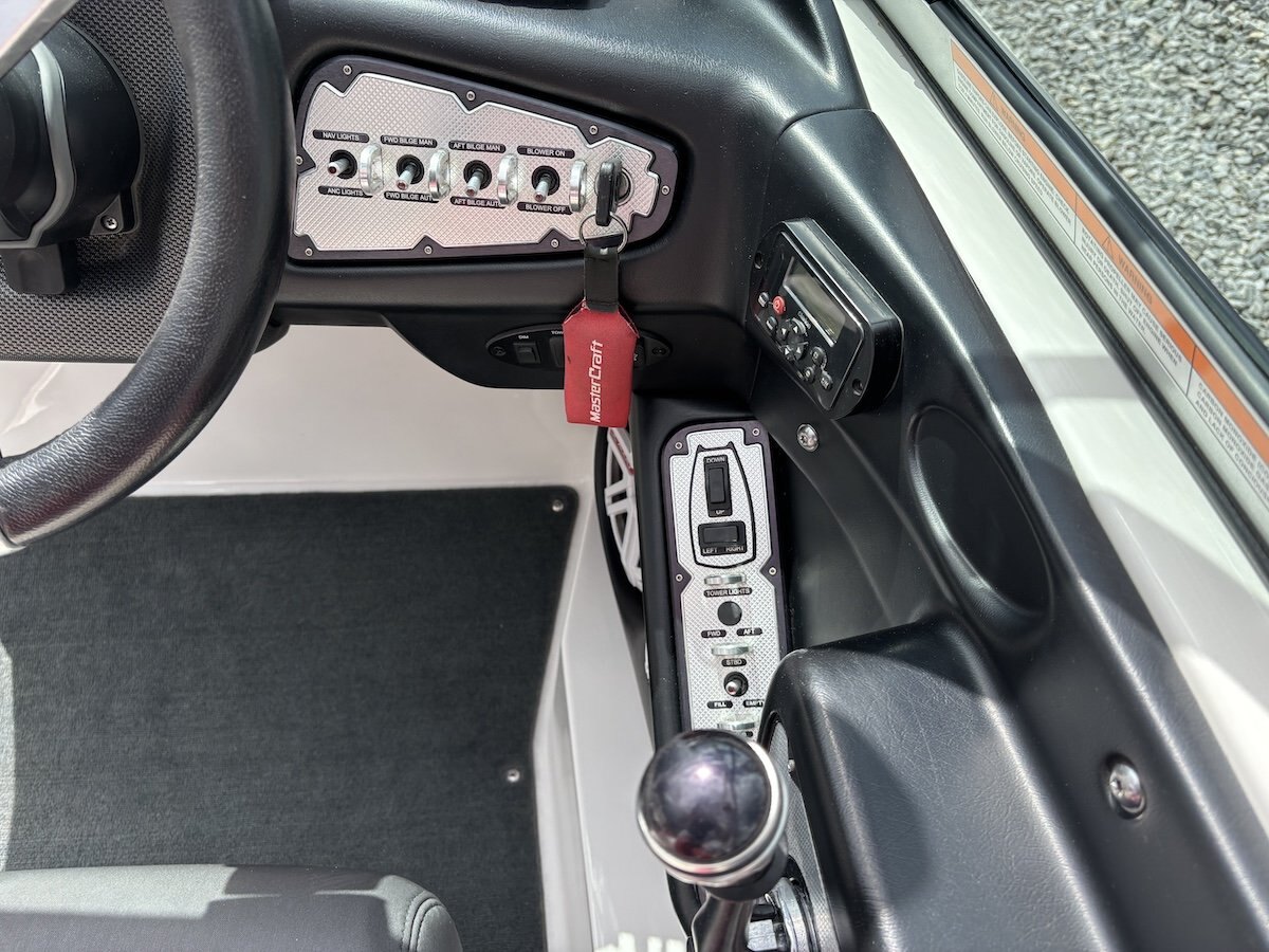 2011 MasterCraft X25
