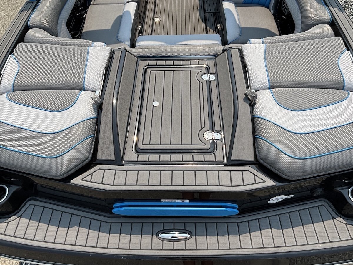2023 MB Sports Tomcat F22' Alpha