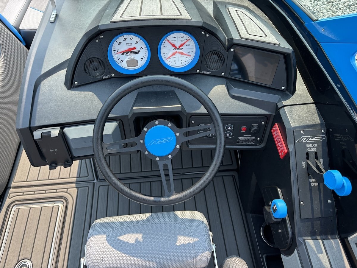 2023 MB Sports Tomcat F22' Alpha