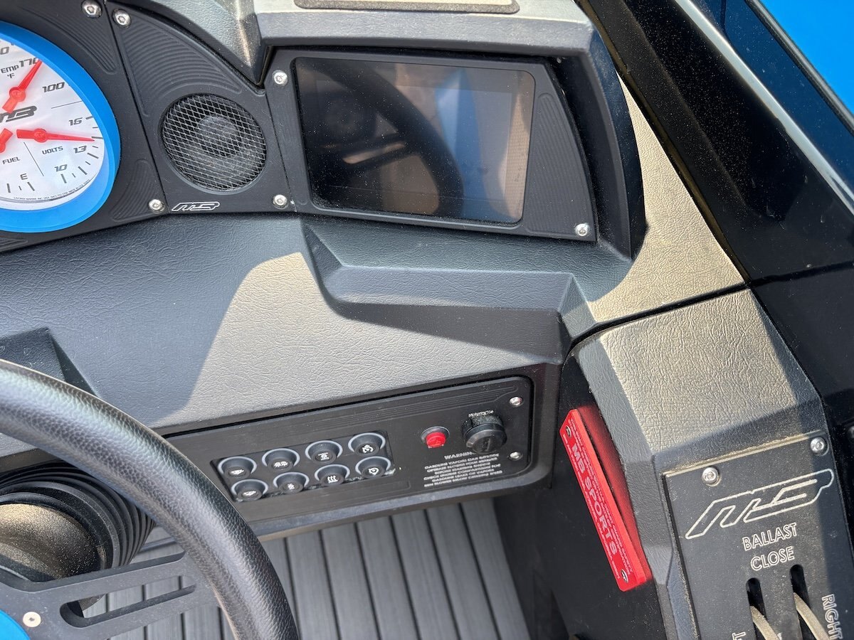 2023 MB Sports Tomcat F22' Alpha