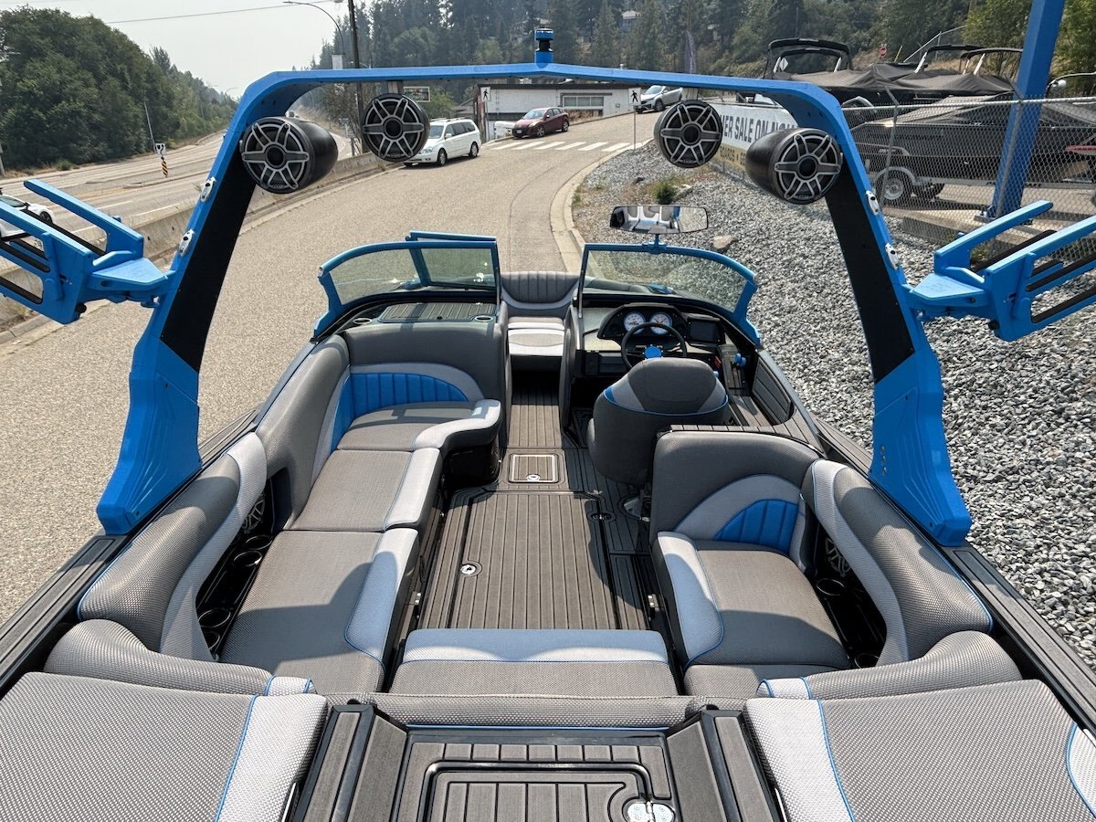 2023 MB Sports Tomcat F22' Alpha