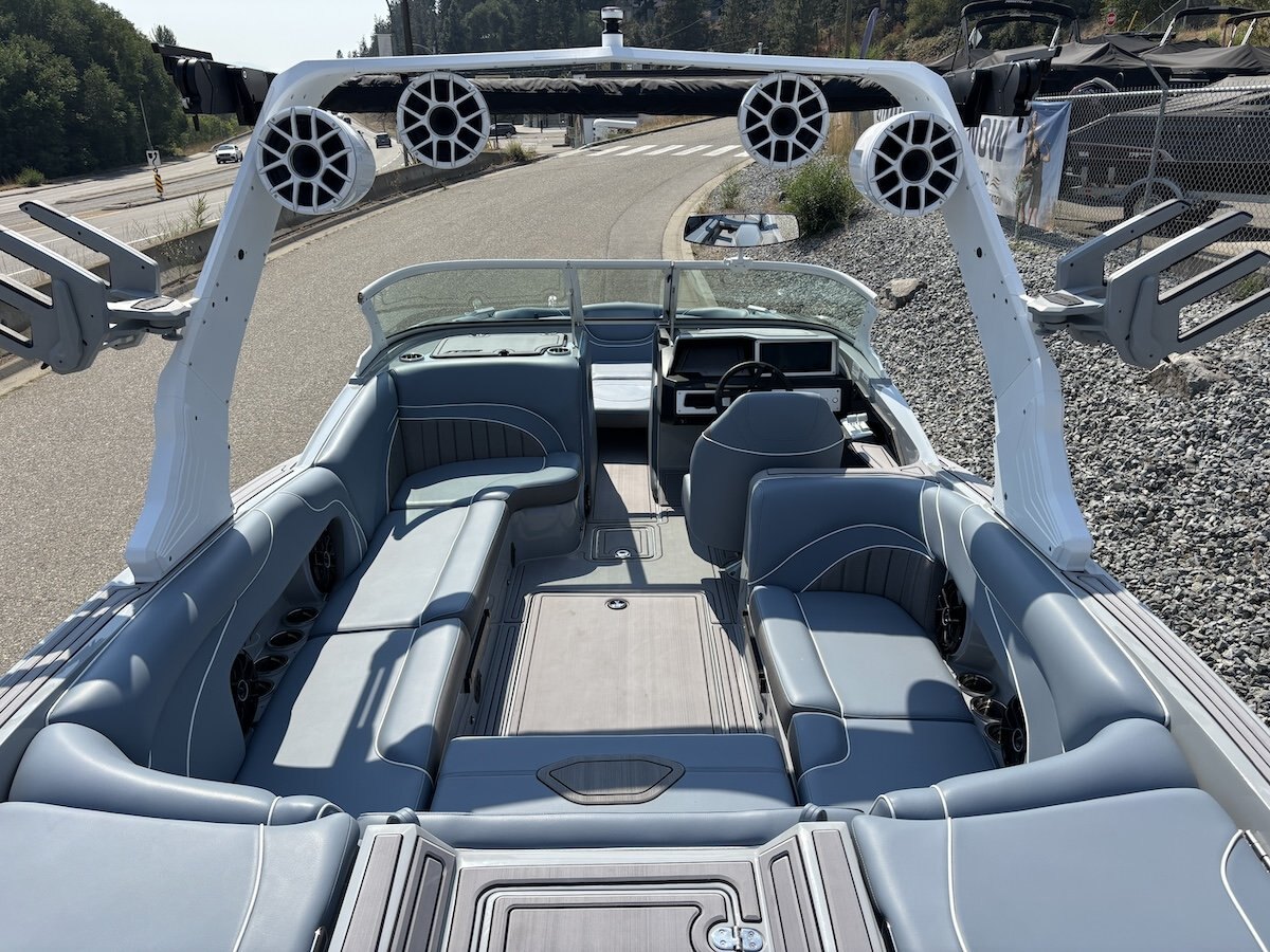 2027 MB Sports ALPHA B52 23