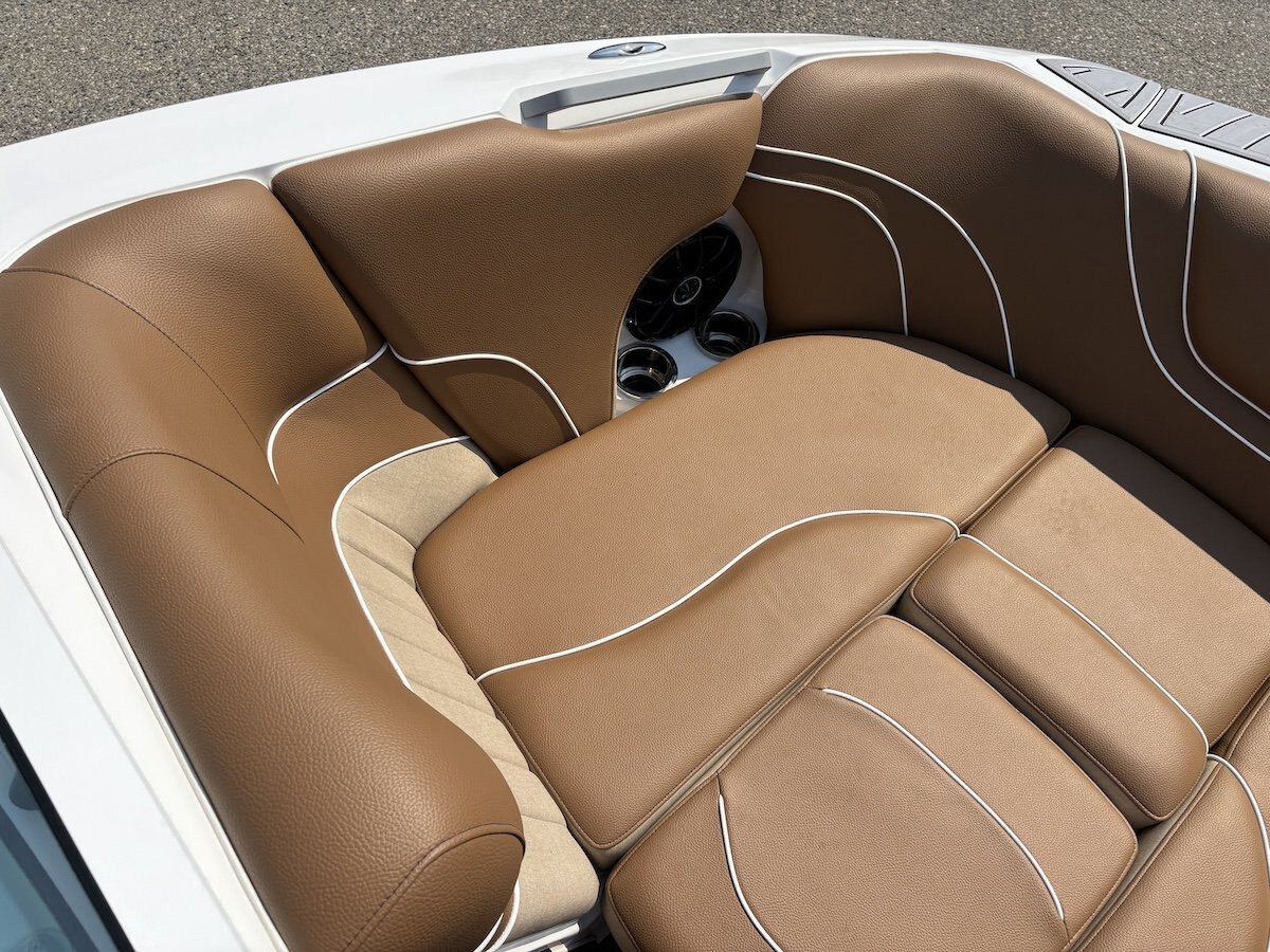 2027 MB Sports ALPHA B52 23