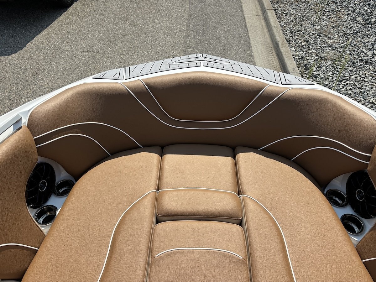 2027 MB Sports ALPHA B52 23