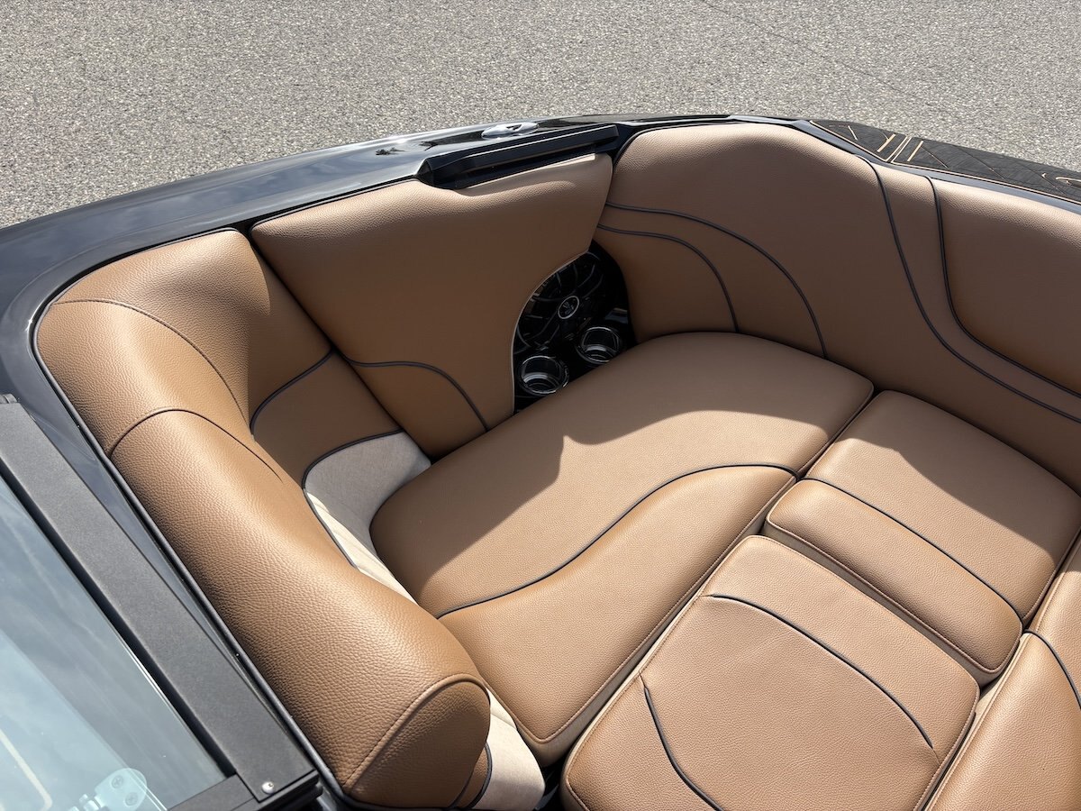 2027 MB Sports ALPHA B52 23