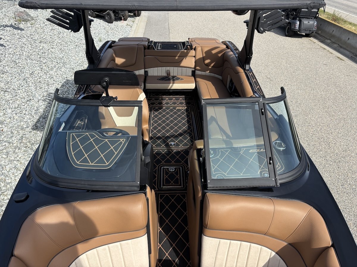 2027 MB Sports ALPHA B52 23