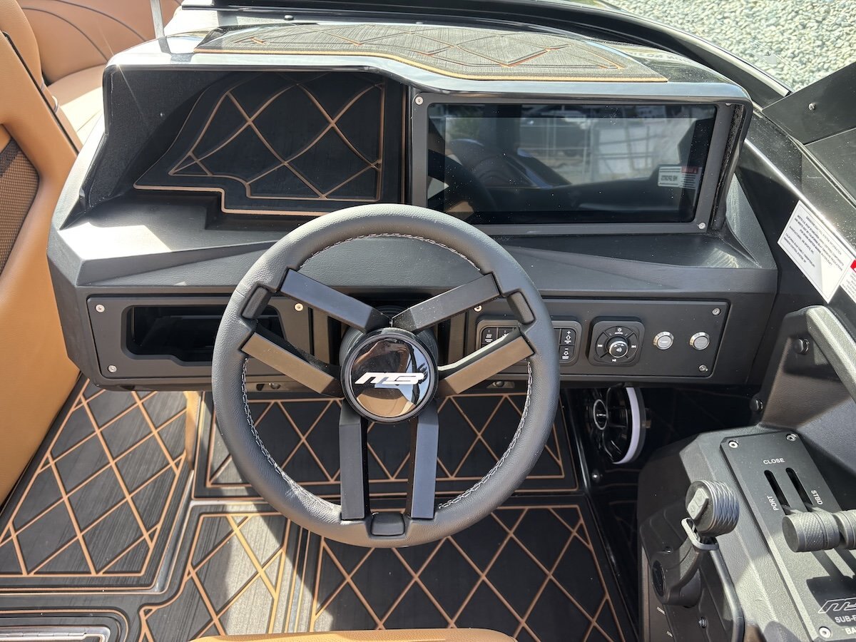 2027 MB Sports ALPHA B52 23