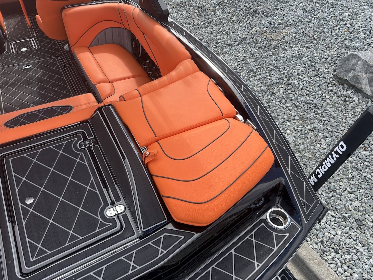 2027 MB Sports ALPHA B52 23