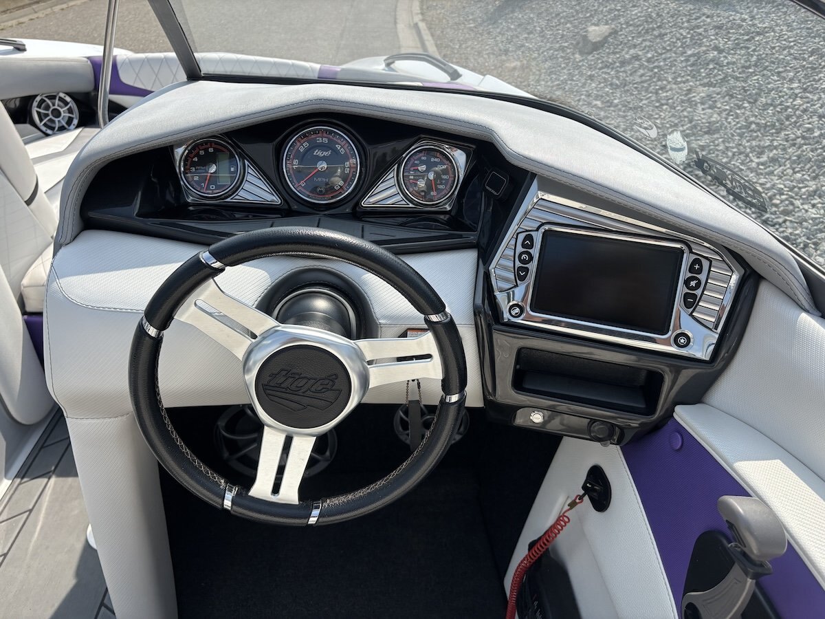 2015 Tige RZ2