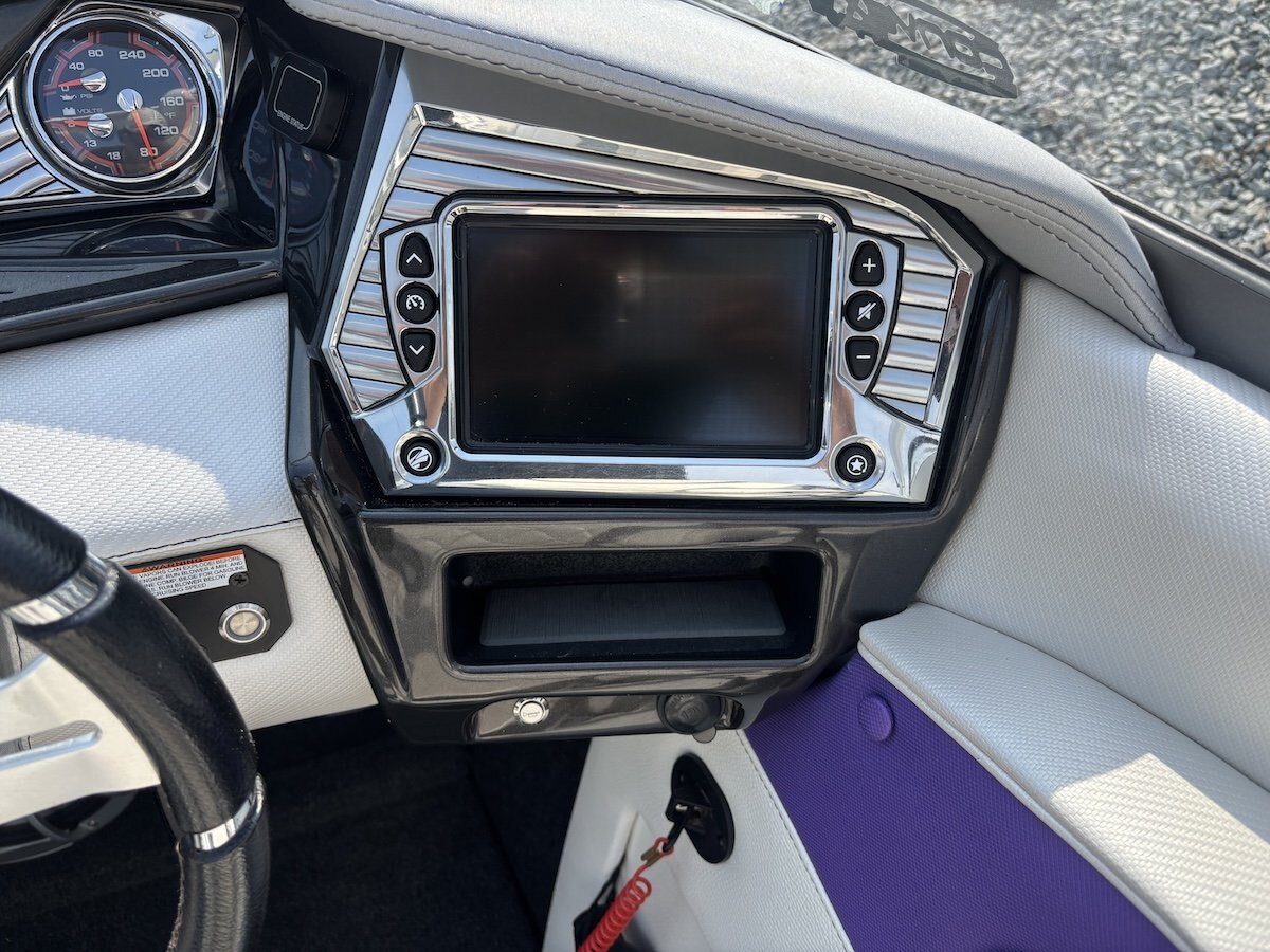 2015 Tige RZ2