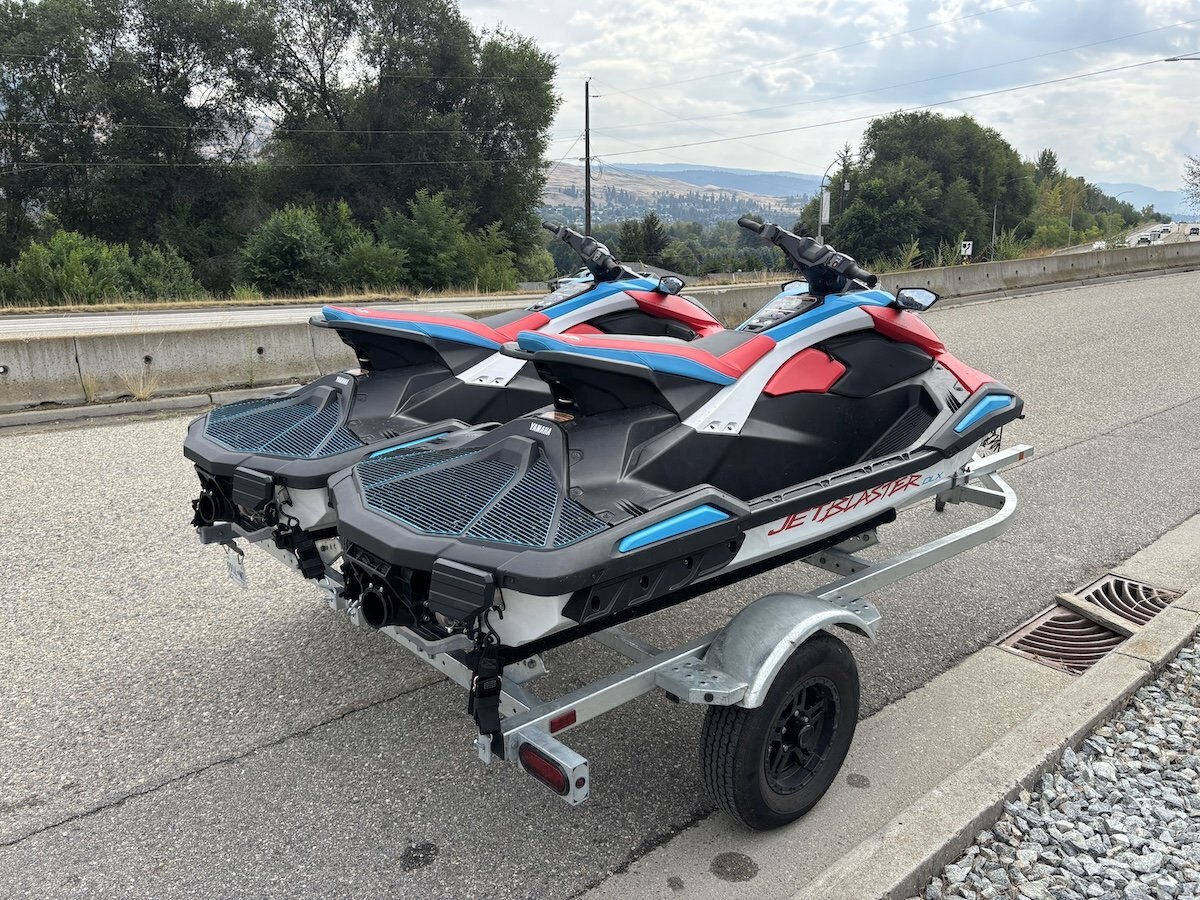 2025 Yamaha Jetblaster DLX 3 UP X2