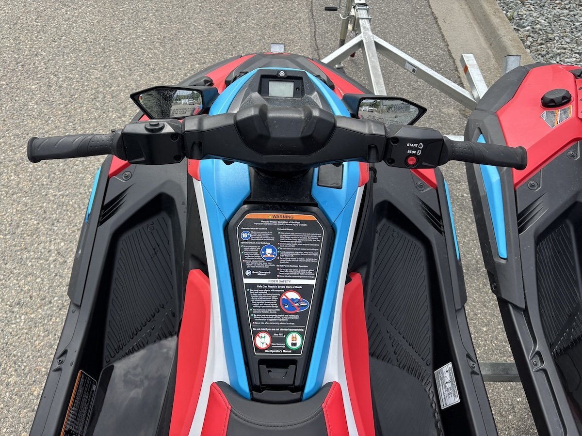 2025 Yamaha Jetblaster DLX 3 UP X2