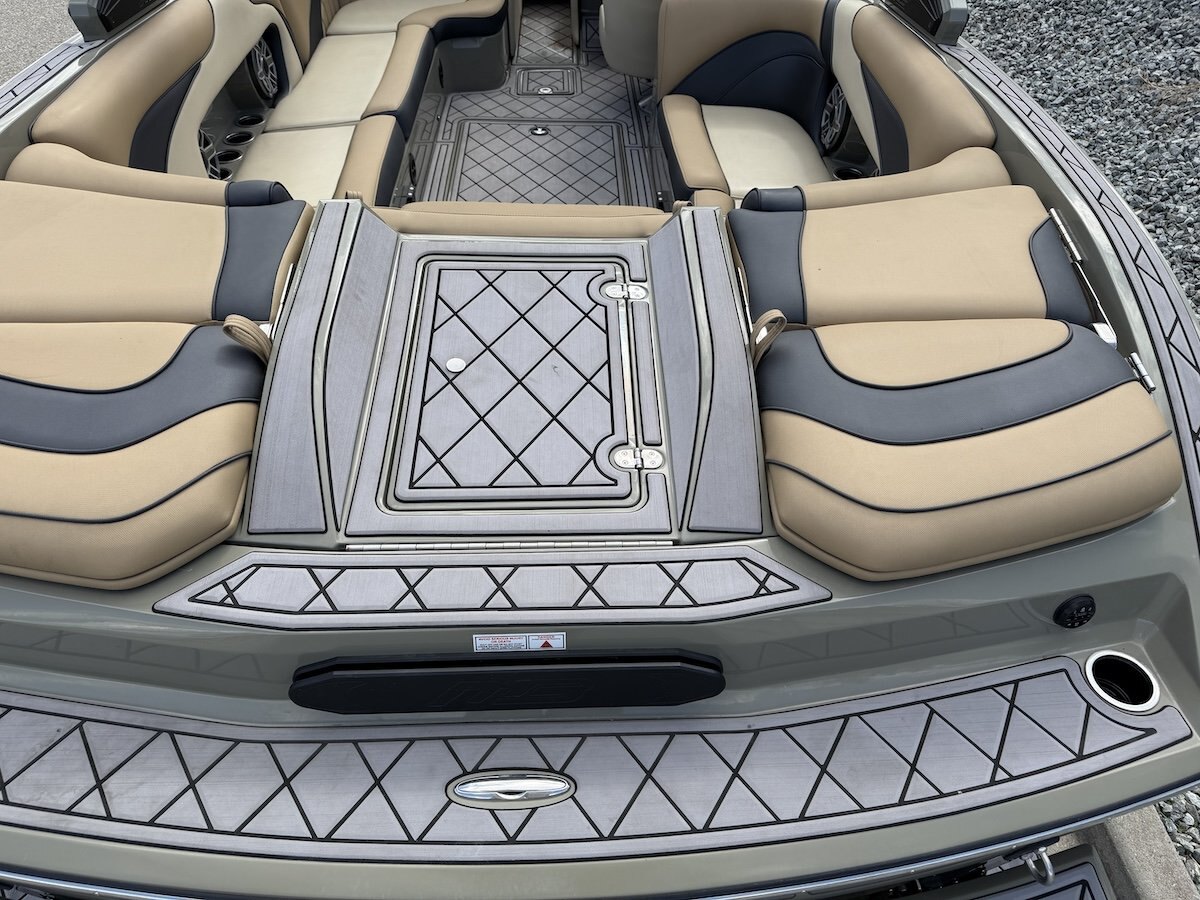 2023 MB Sports B52 23 Alpha