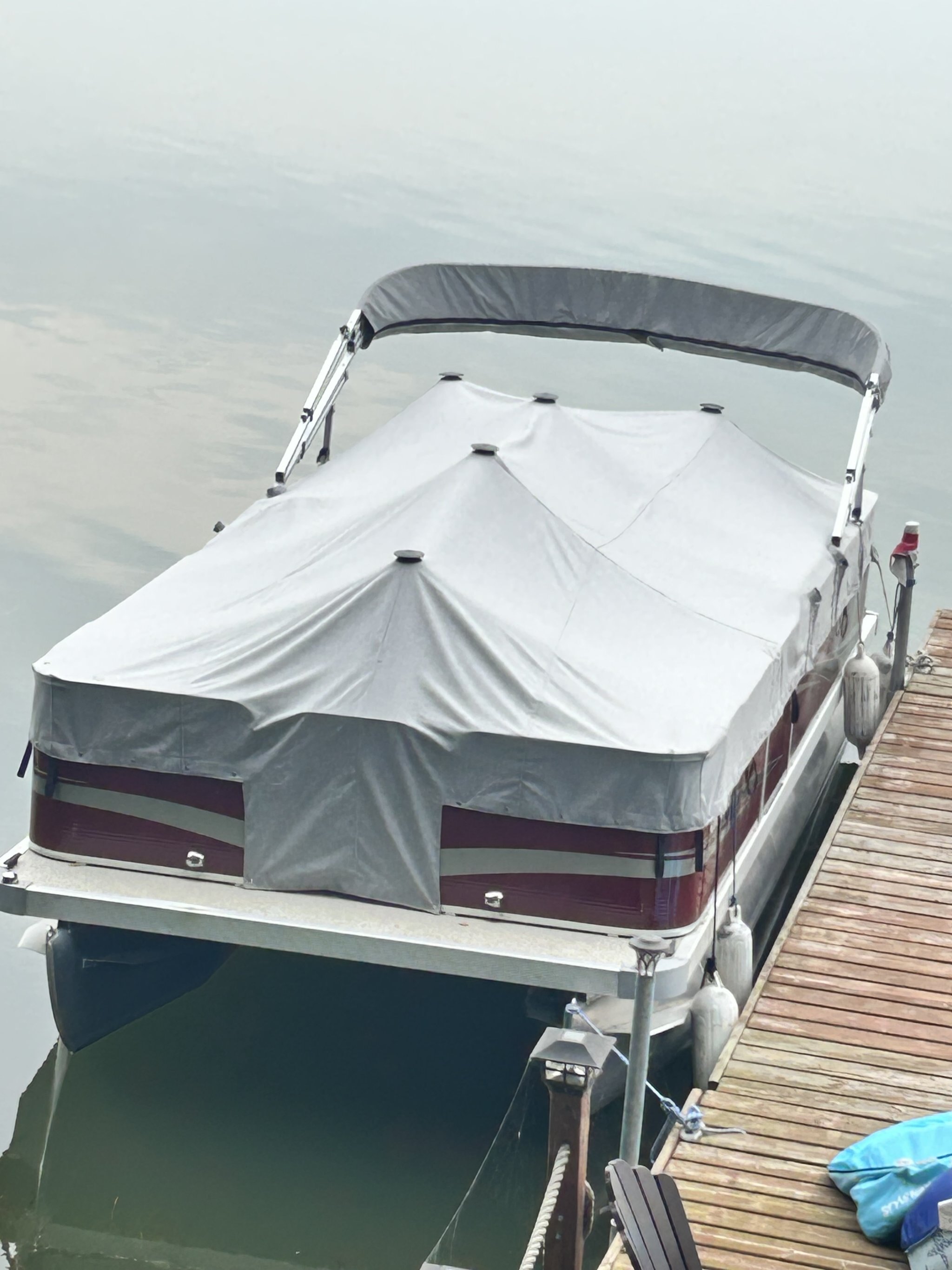 F8520 4 Point Montego Bay, 90 Hp Suzuki Package