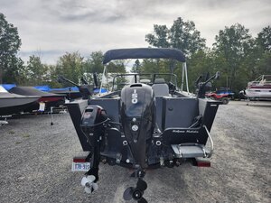 20XTR 150 /9.9 kicker package Tons of options